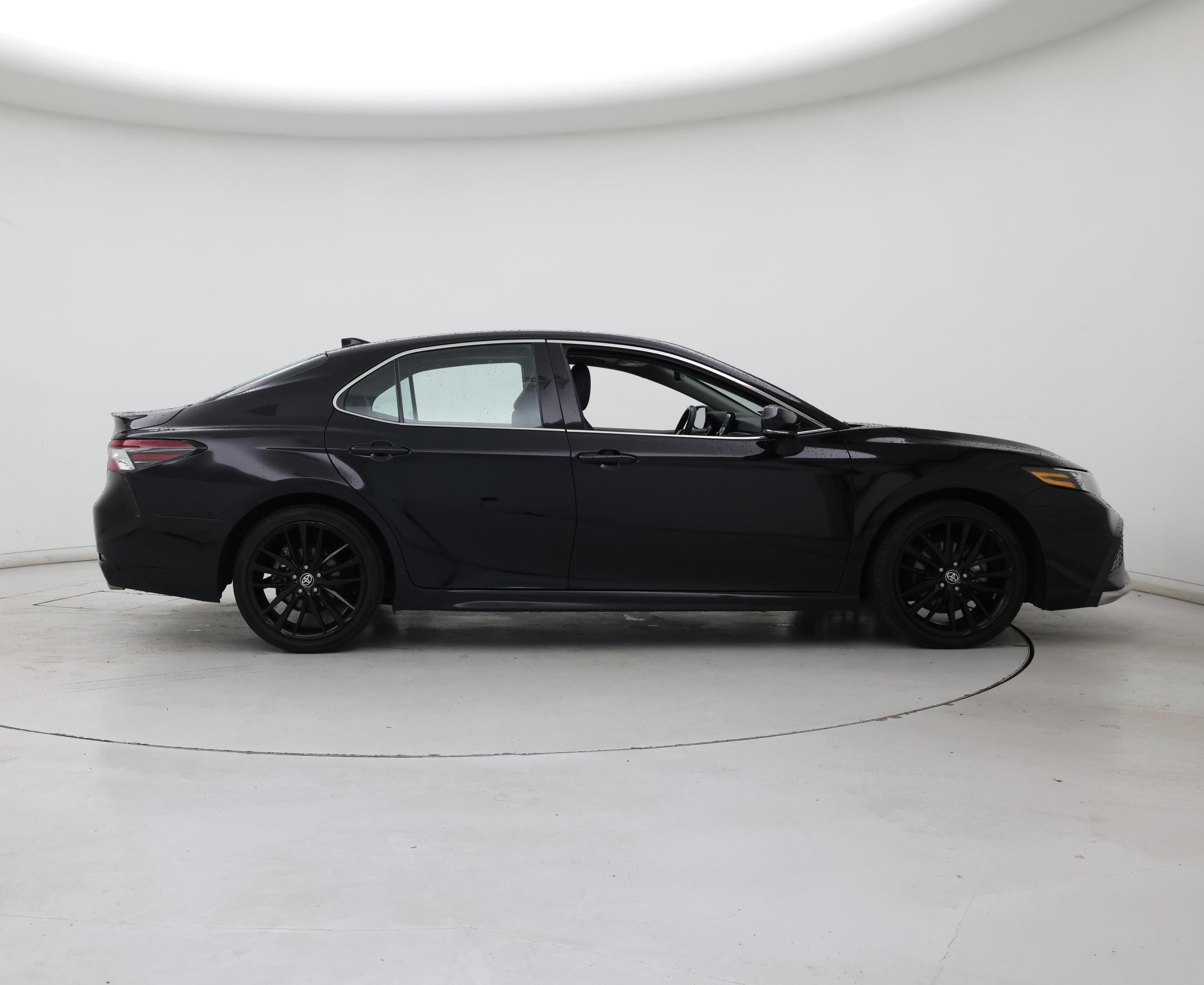 Thumbnail: 2023 Toyota Camry - 7