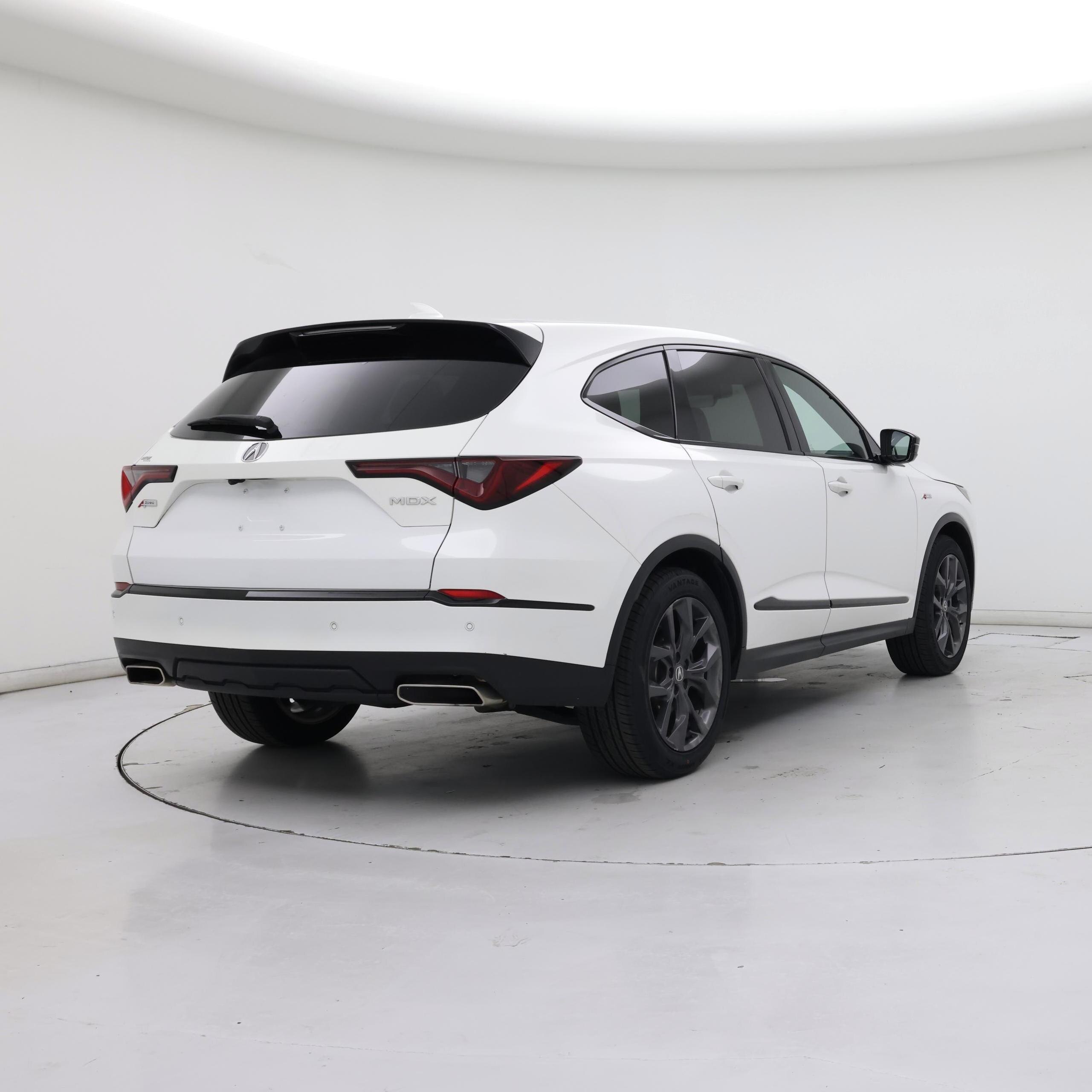 Thumbnail: 2022 Acura MDX - 8