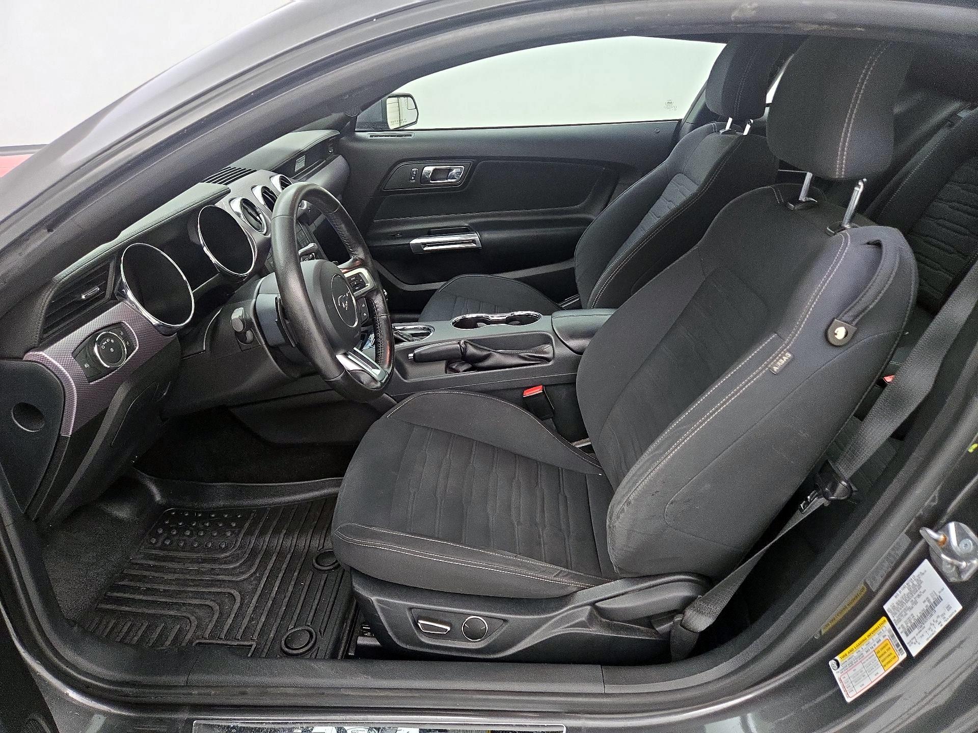 Thumbnail: 2015 Ford Mustang - 11