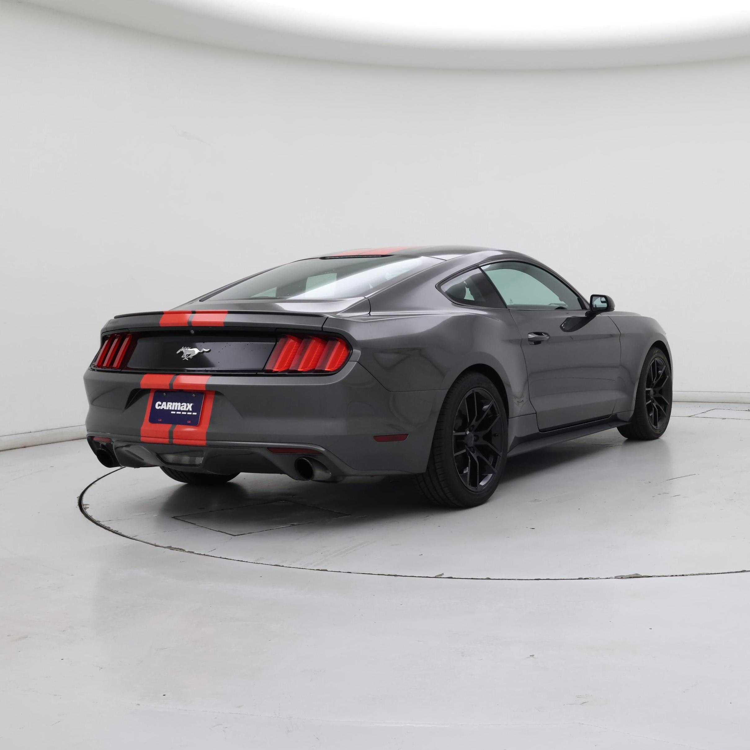 Thumbnail: 2015 Ford Mustang - 8