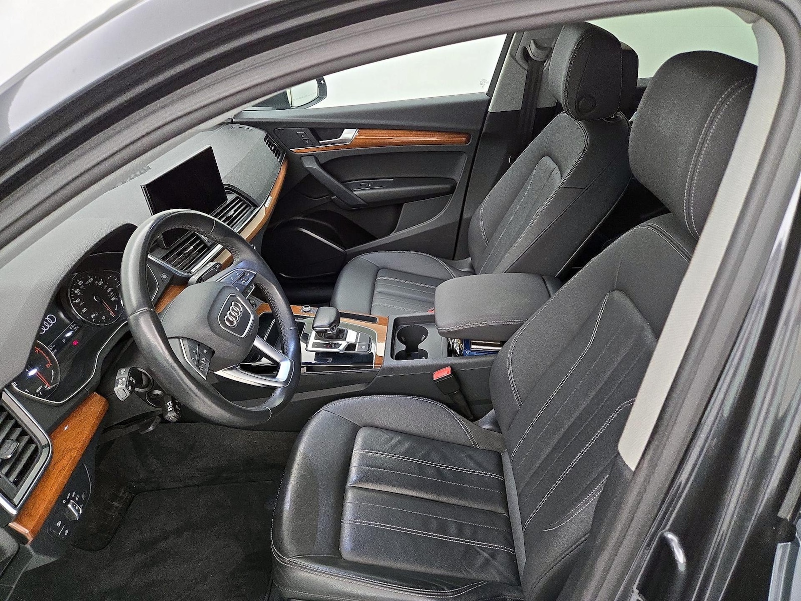 2023 Audi Q5 Premium - Photo 12