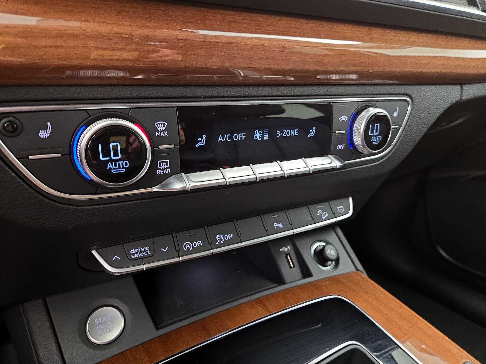 2023 Audi Q5 Premium - Photo 17