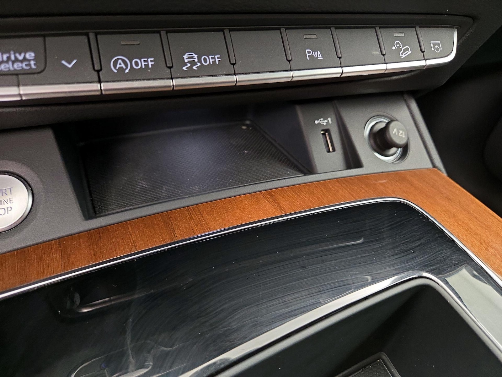 2023 Audi Q5 Premium - Photo 19