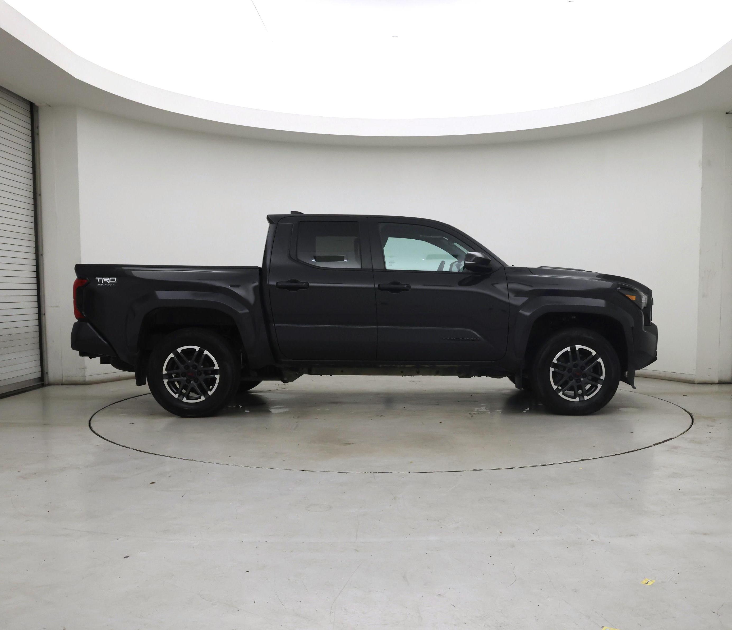 Thumbnail: 2024 Toyota Tacoma - 7
