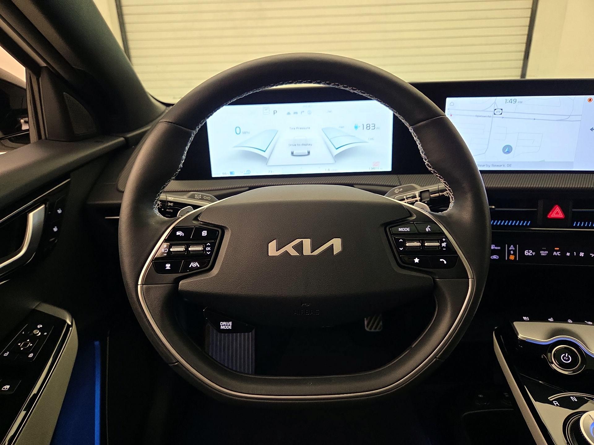 Thumbnail: 2024 Kia EV6 - 10