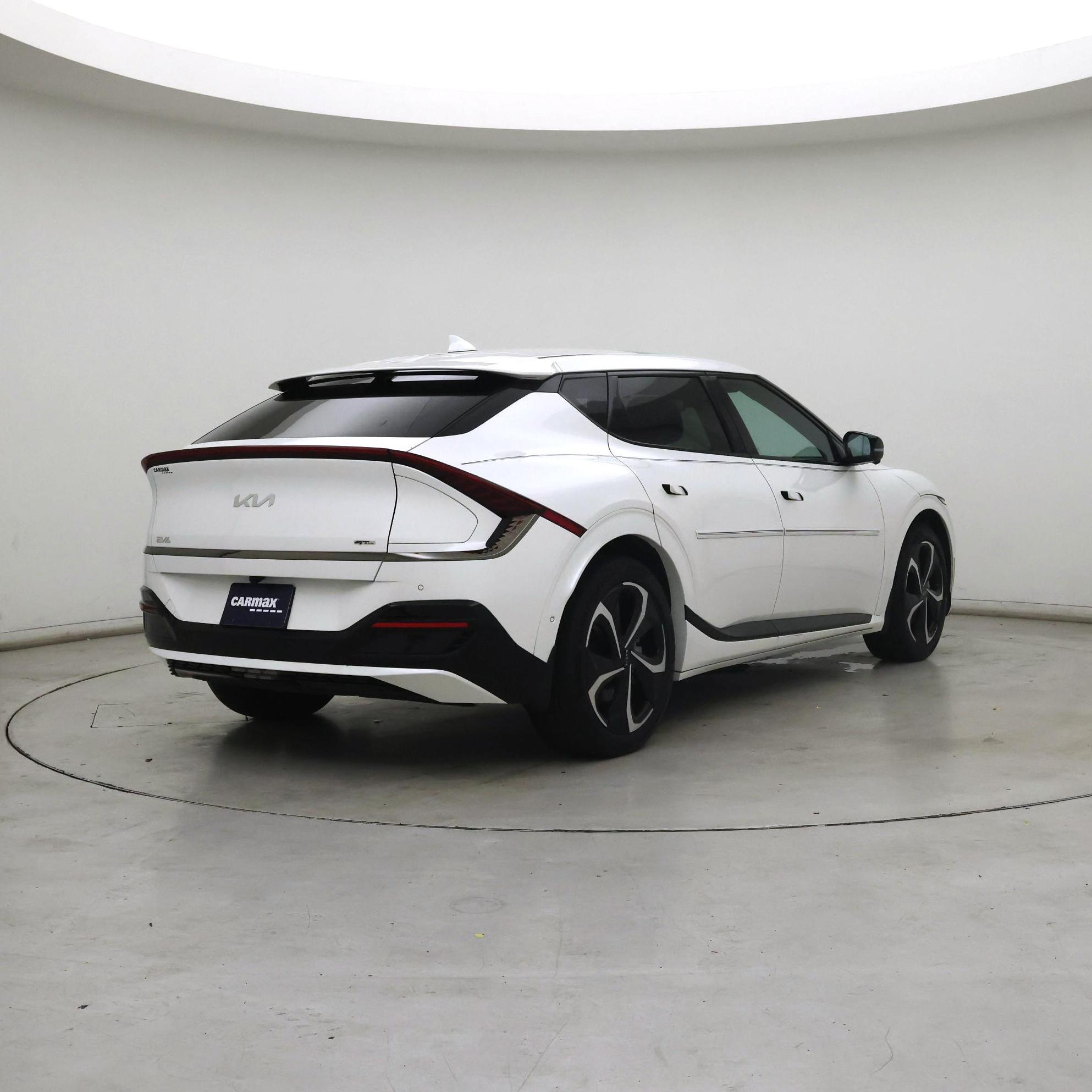 Thumbnail: 2024 Kia EV6 - 8