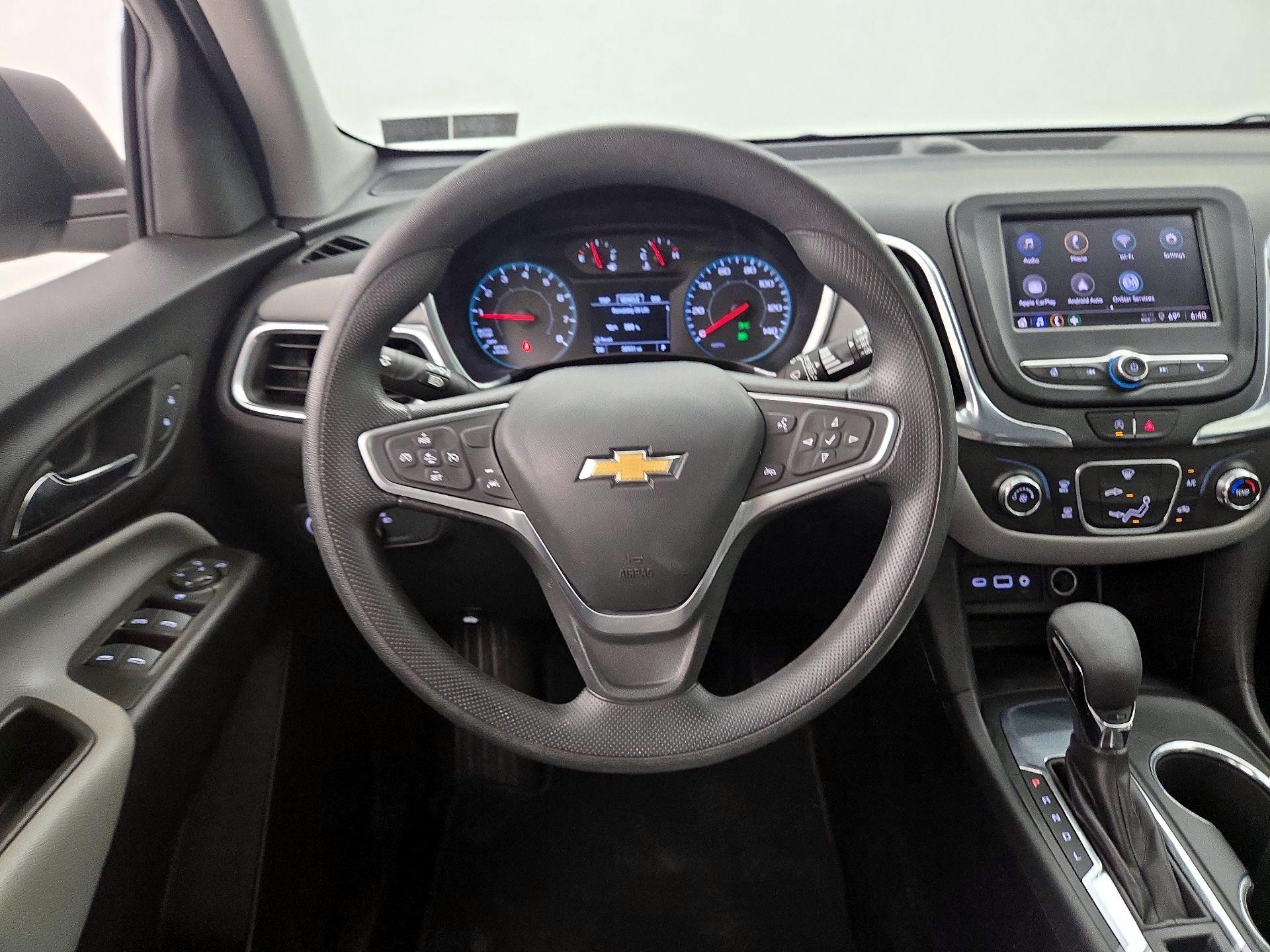 Thumbnail: 2023 Chevrolet Equinox - 10