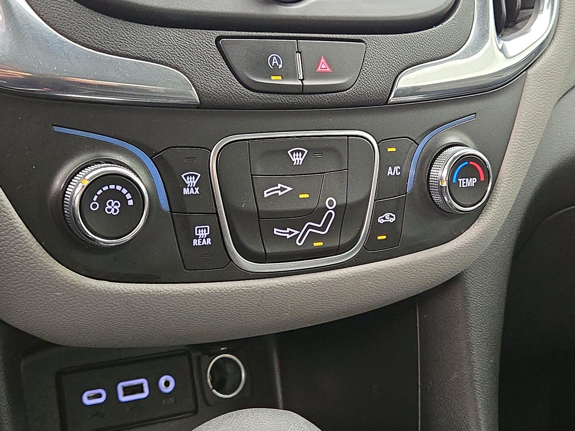Thumbnail: 2023 Chevrolet Equinox - 16