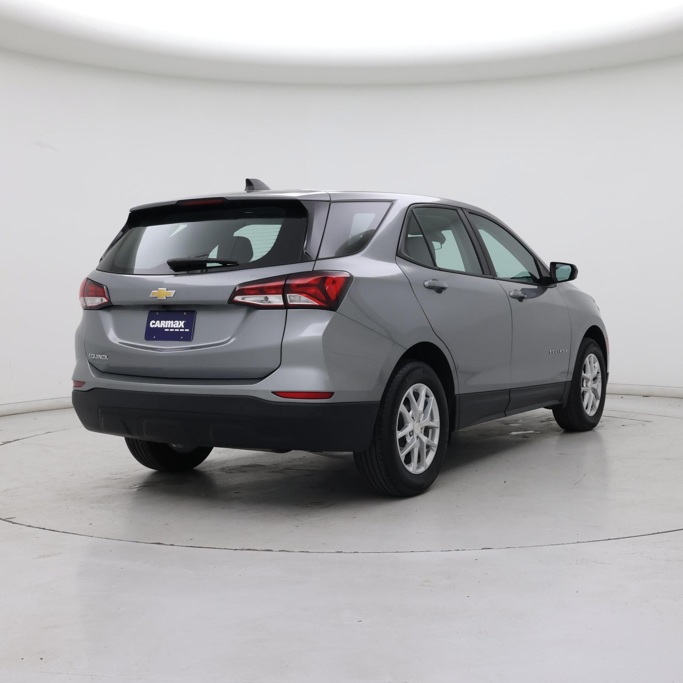 Thumbnail: 2023 Chevrolet Equinox - 8