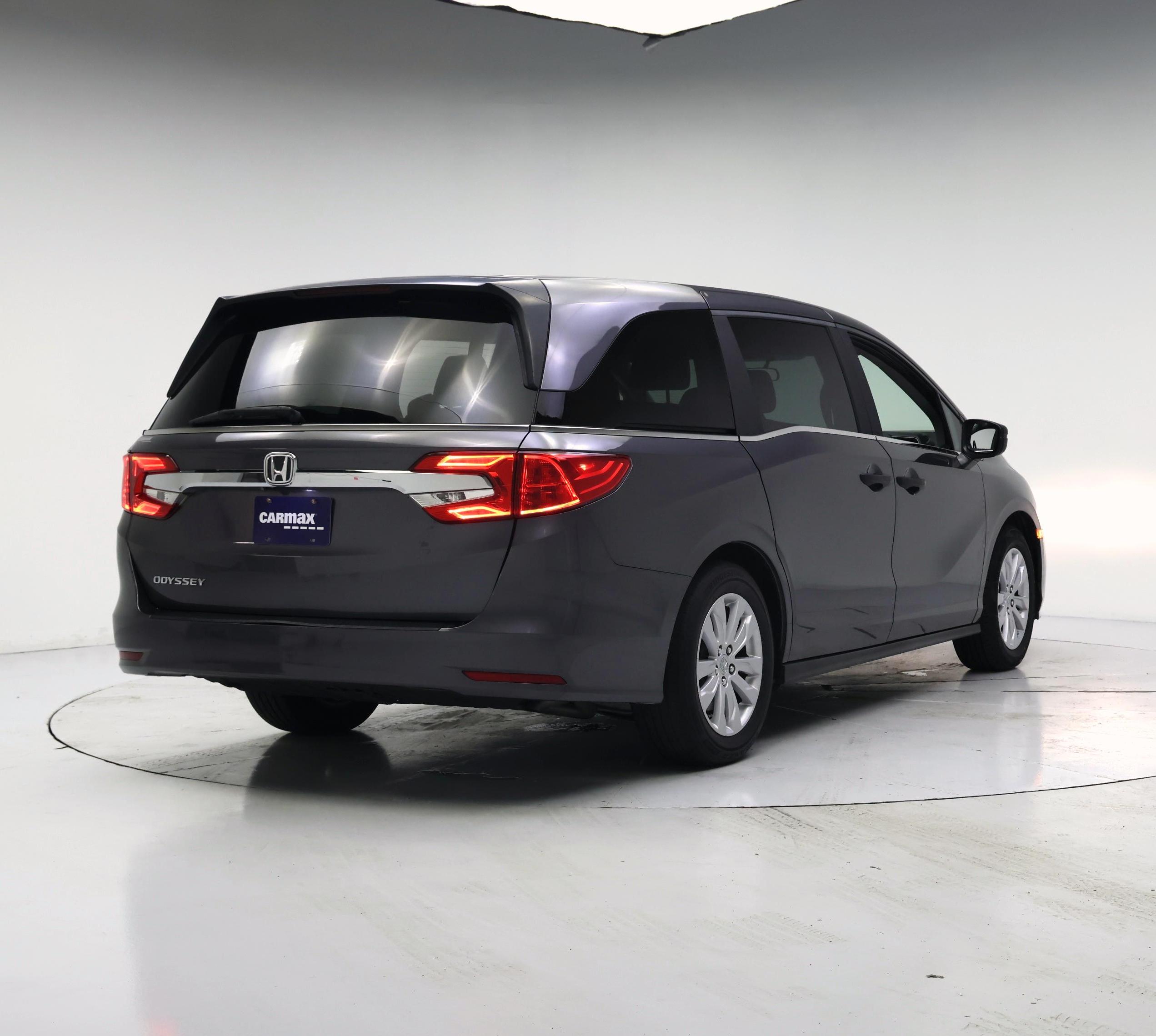 Thumbnail: 2019 Honda Odyssey - 8