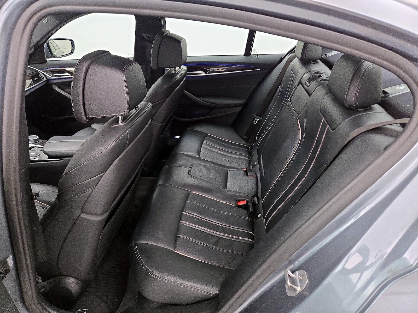 2019 BMW 5 Series 530e - Photo 22