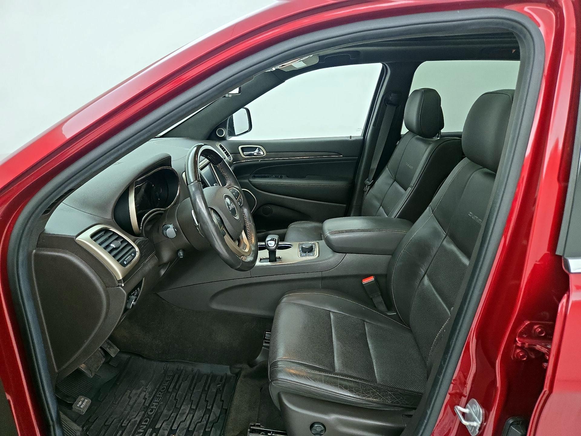 Thumbnail: 2014 Jeep Grand Cherokee - 11