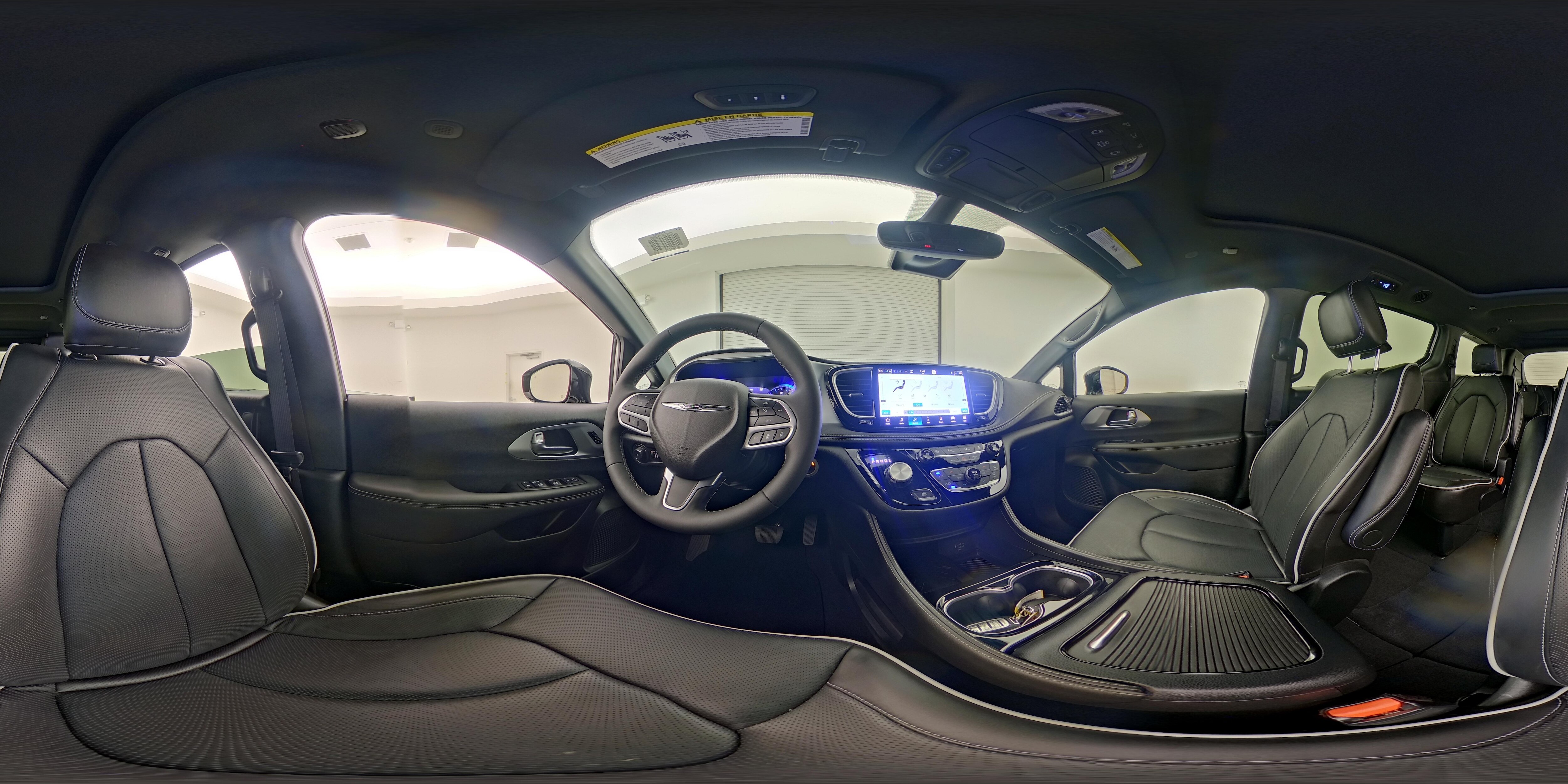 2026 Chrysler Pacifica Limited - Photo 27