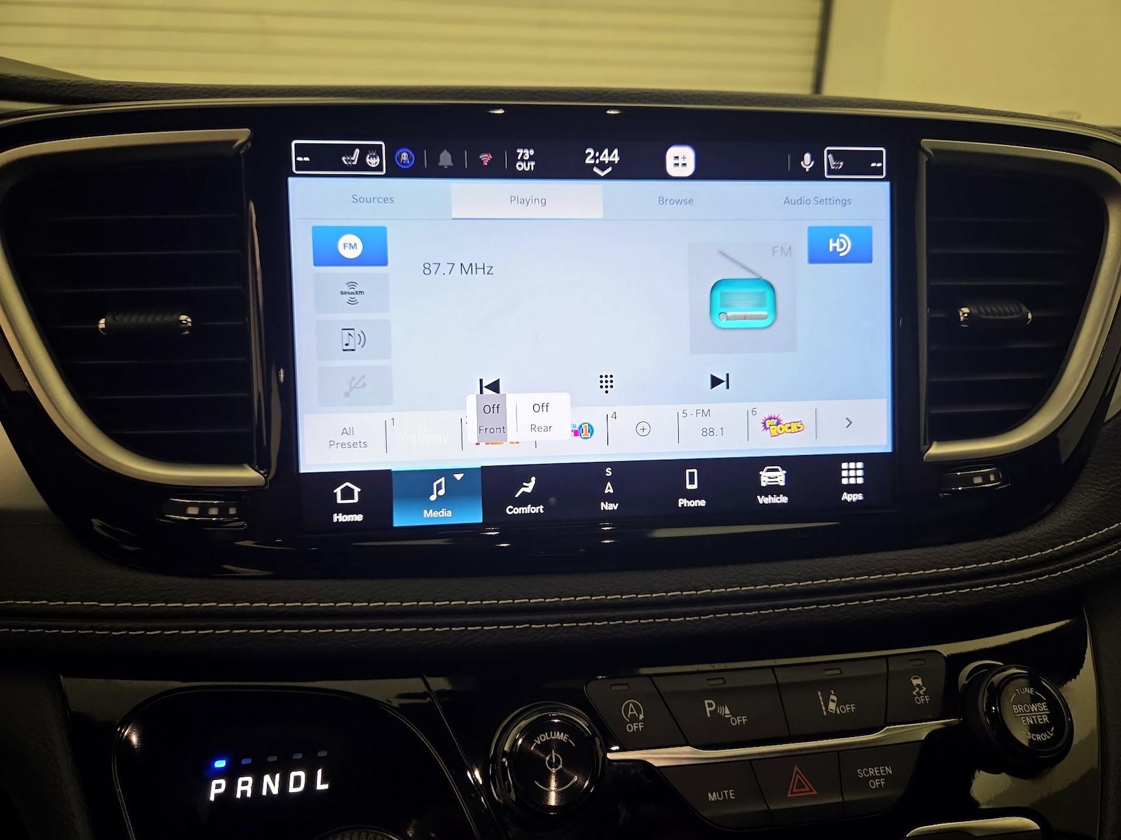 2026 Chrysler Pacifica Limited - Photo 16