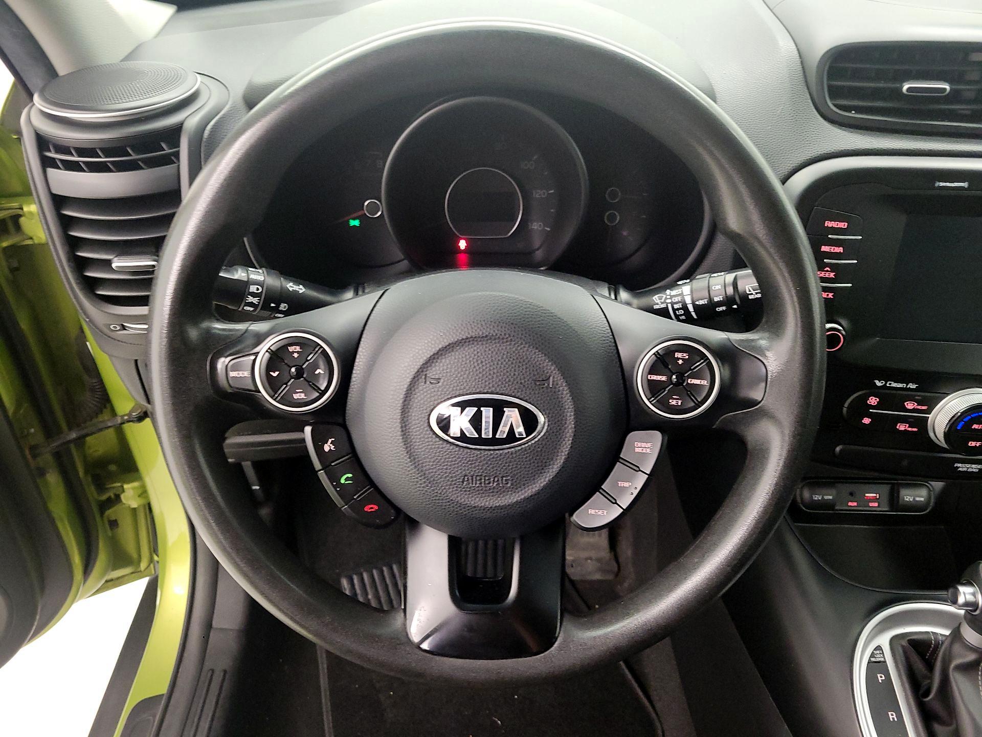 Thumbnail: 2018 Kia Soul - 10