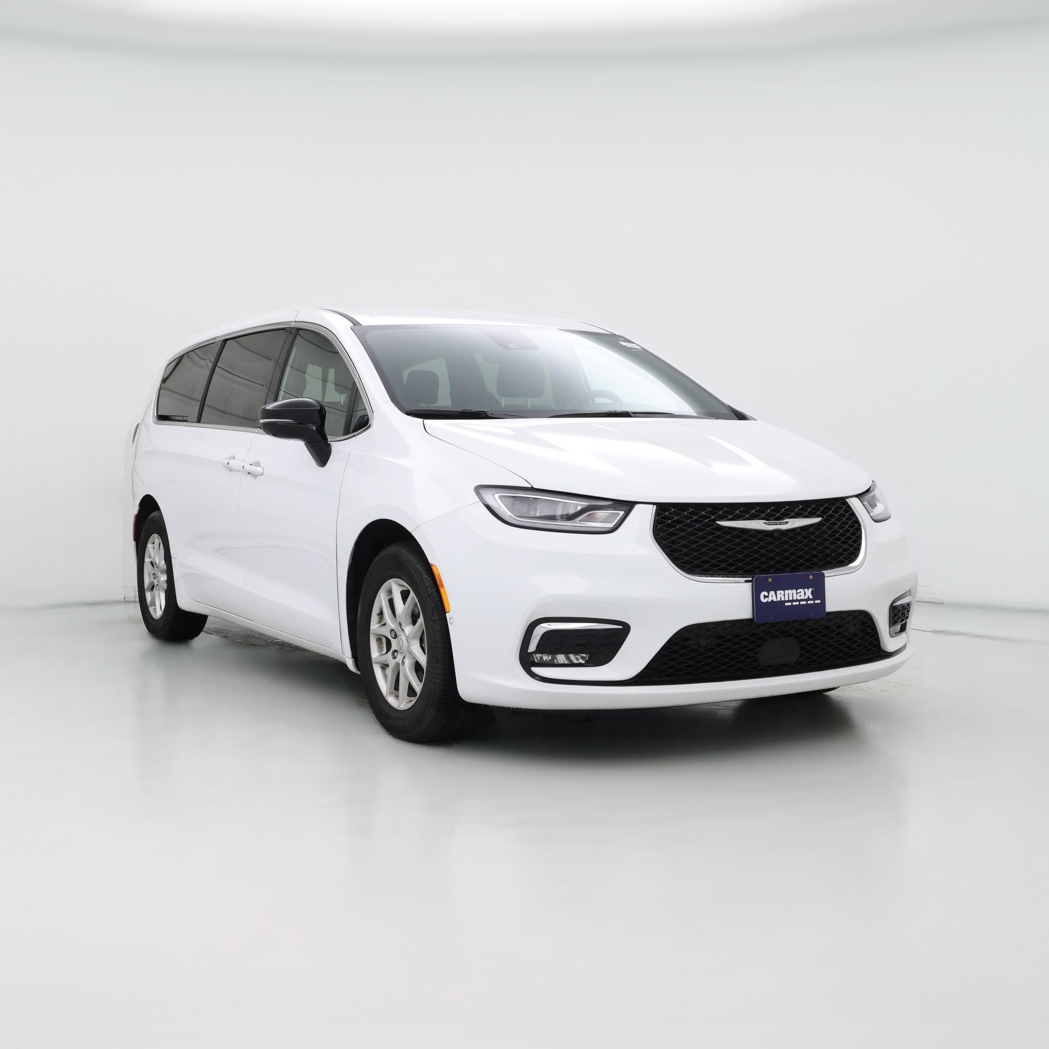 Thumbnail: 2025 Chrysler Pacifica - 1