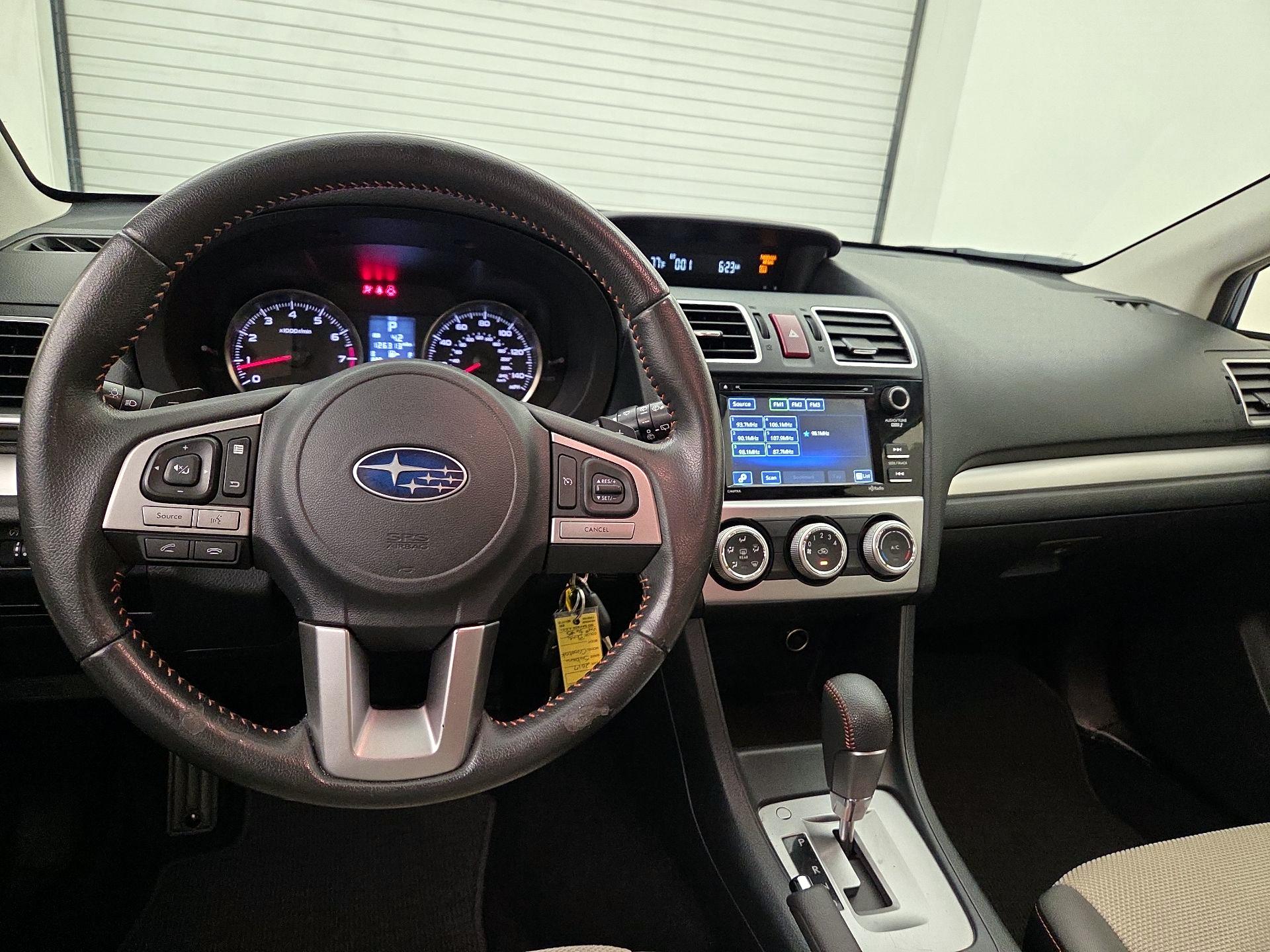 Thumbnail: 2017 Subaru Crosstrek - 10