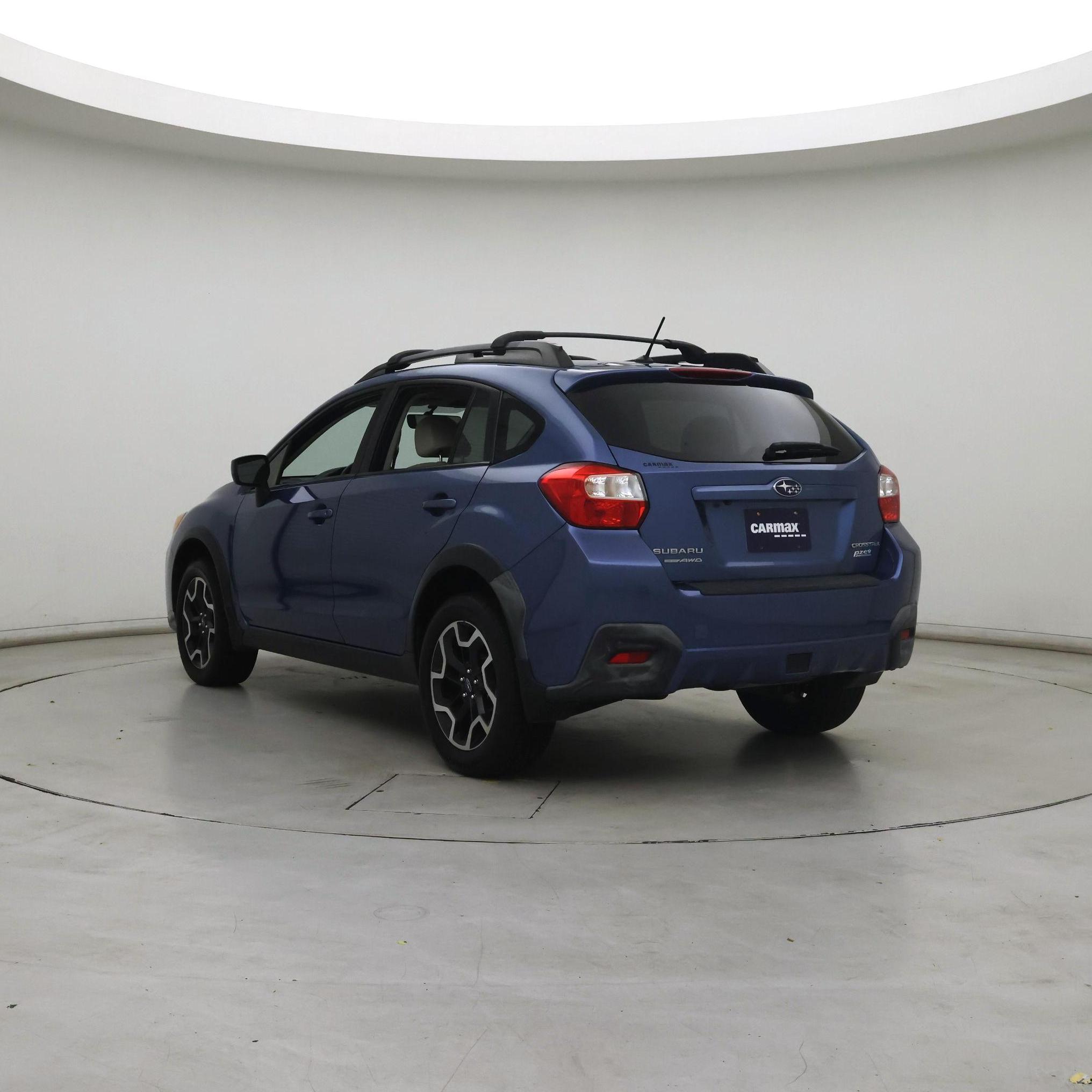 Thumbnail: 2017 Subaru Crosstrek - 2