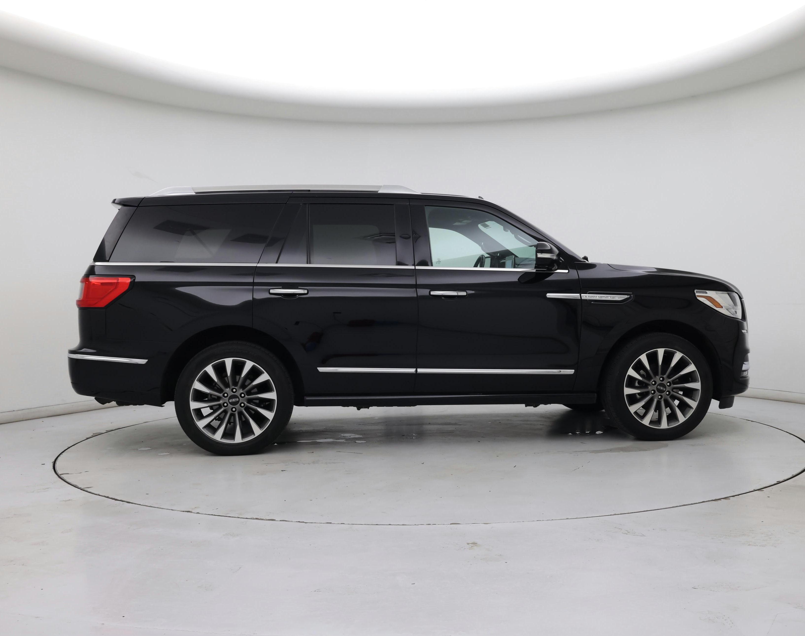 Thumbnail: 2019 Lincoln Navigator - 7