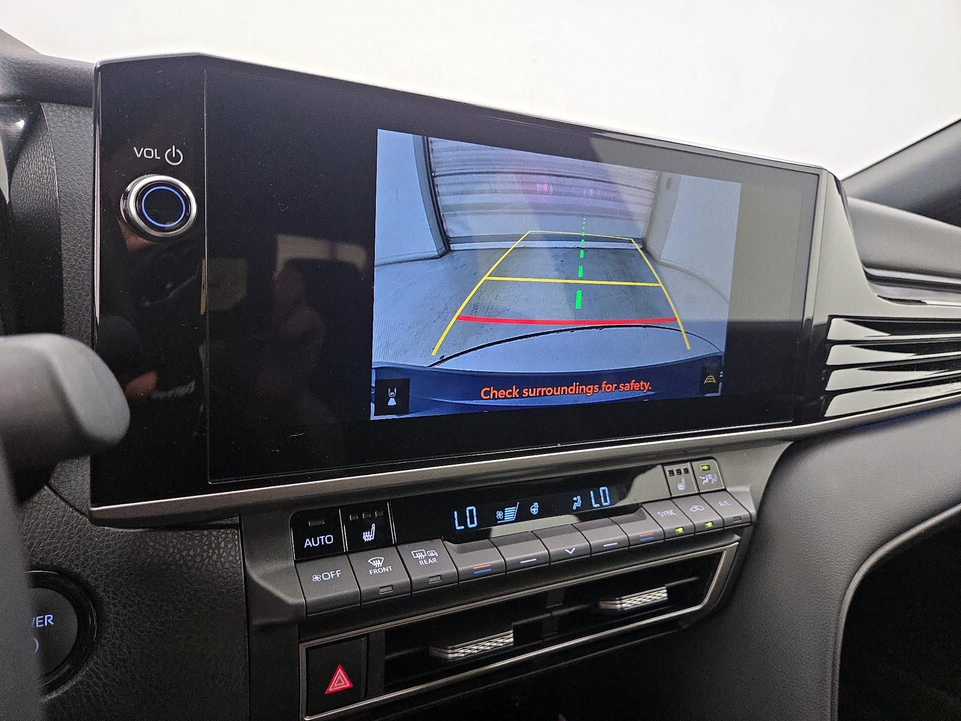 Thumbnail: 2025 Toyota Camry - 14