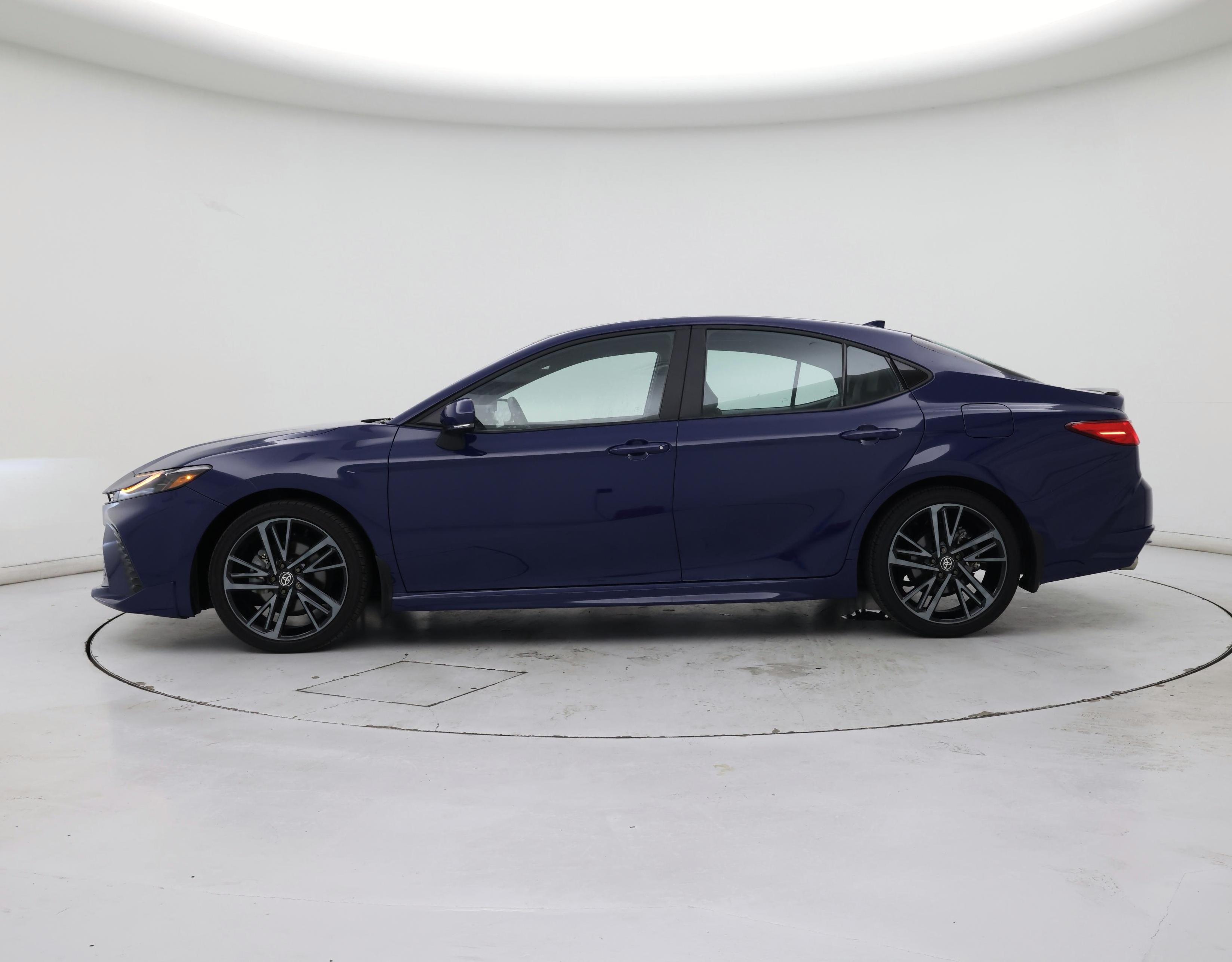 Thumbnail: 2025 Toyota Camry - 3