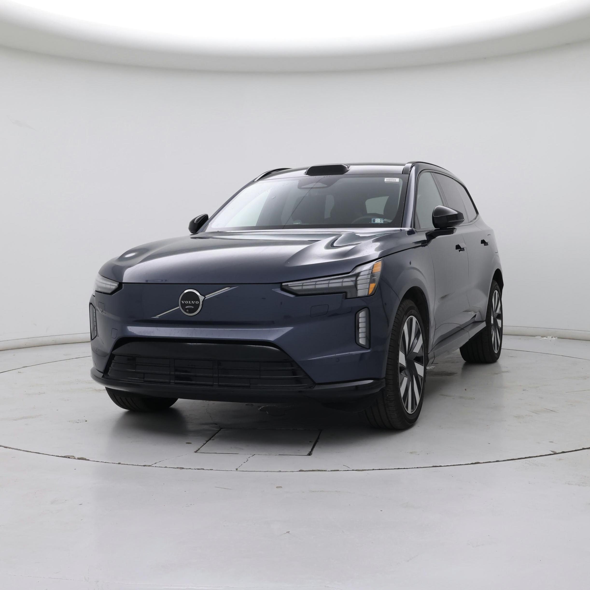 Thumbnail: 2025 Volvo EX90 - 4