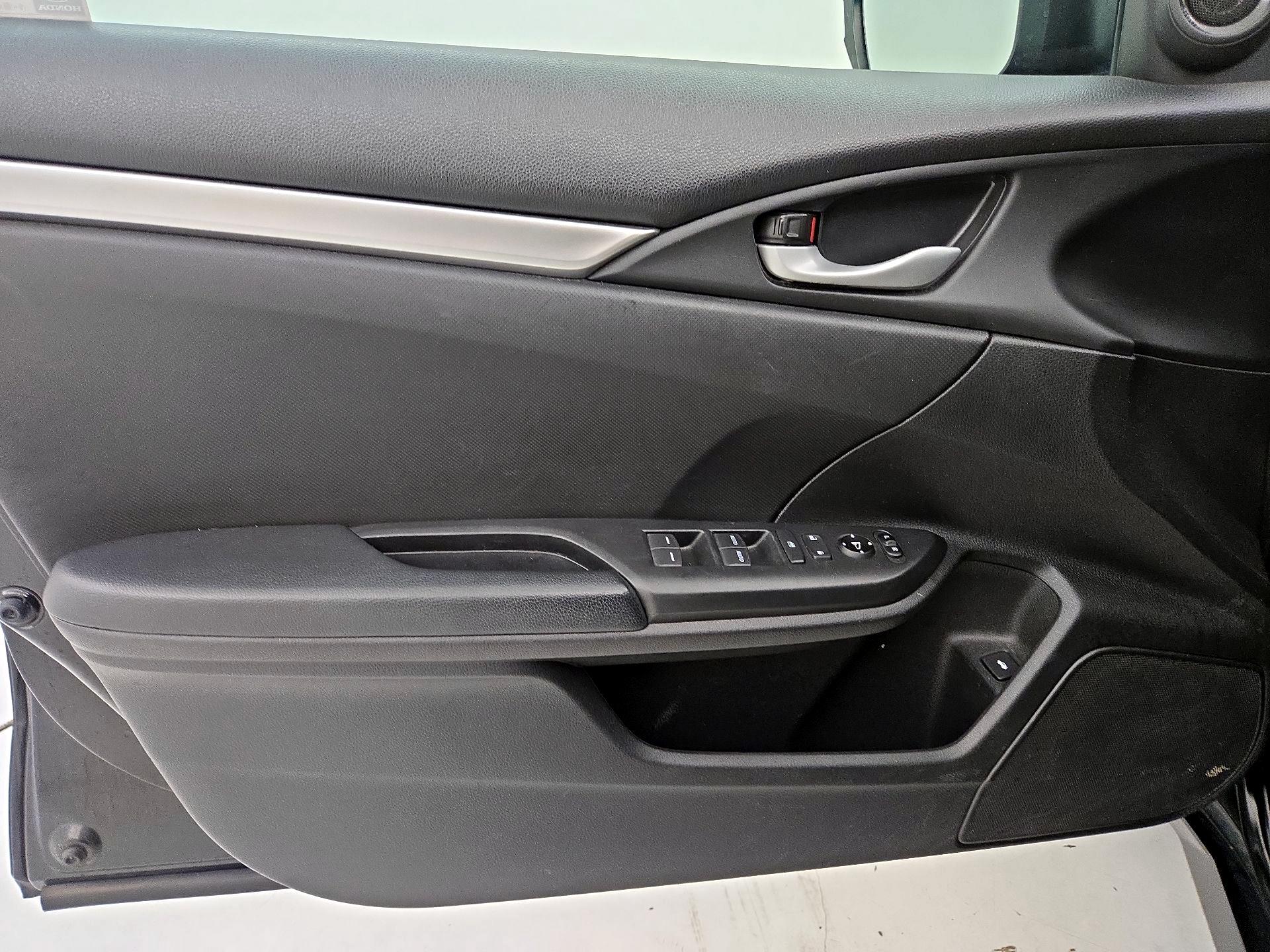 Thumbnail: 2020 Honda Civic - 12