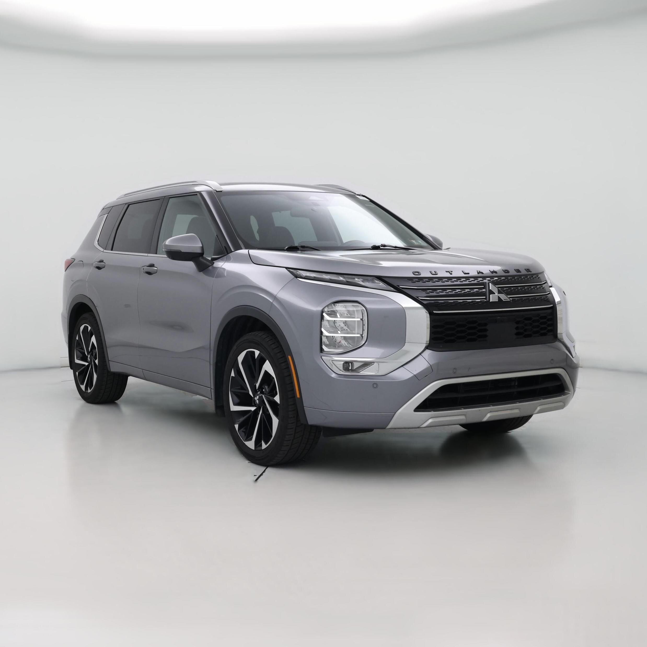 Thumbnail: 2022 Mitsubishi Outlander - 1