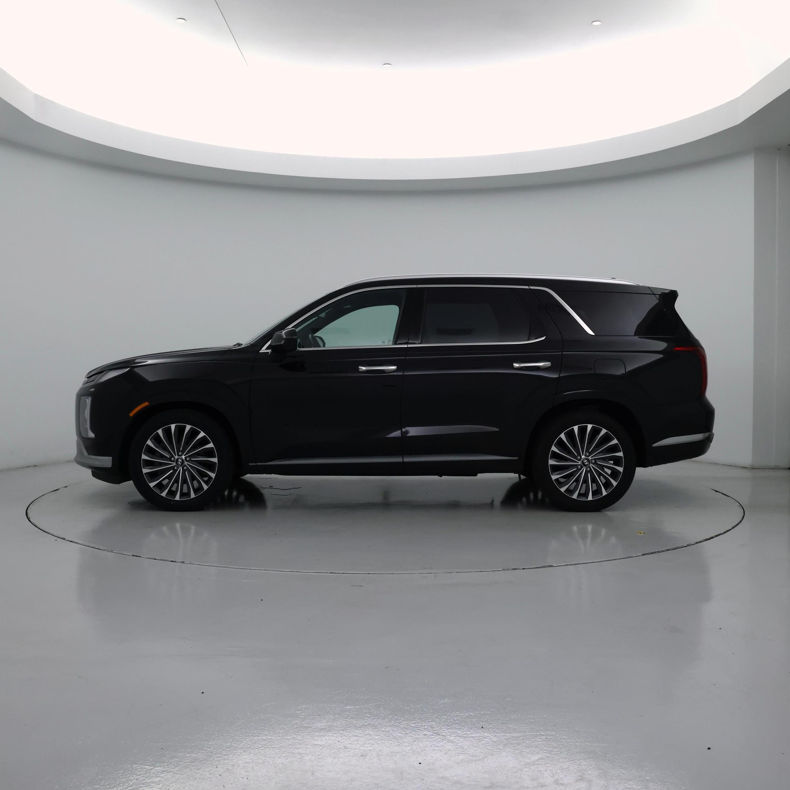 Thumbnail: 2023 Hyundai Palisade - 3