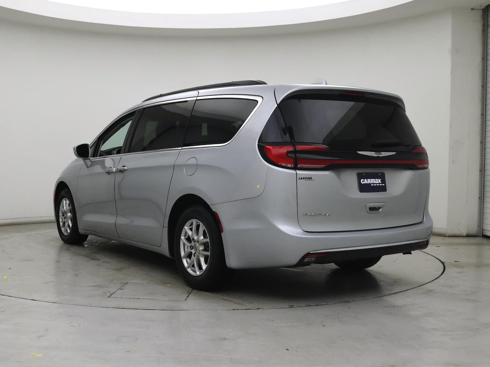 2022 Chrysler Pacifica Touring L - Photo 3