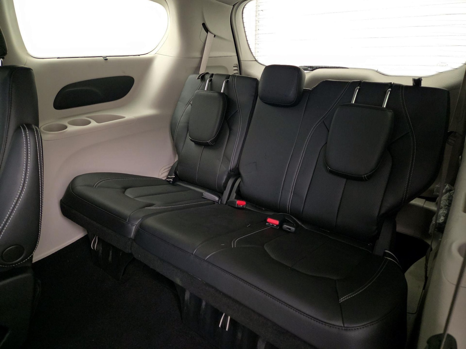 2022 Chrysler Pacifica Touring L - Photo 21
