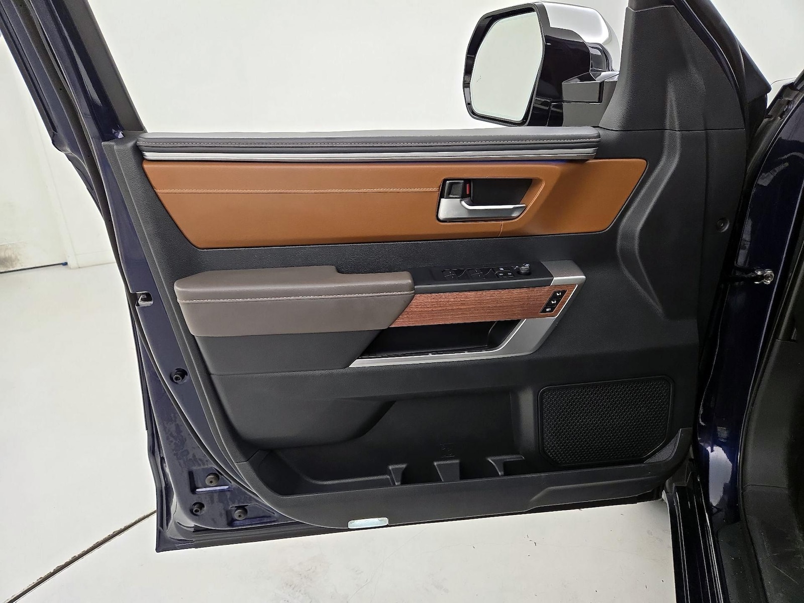 2023 Toyota Tundra 1794 Edition - Photo 13