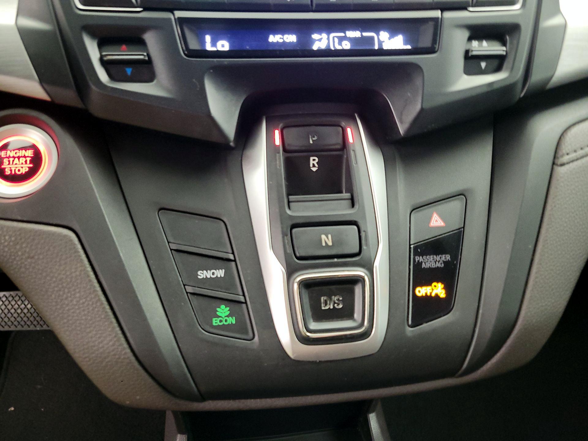 Thumbnail: 2019 Honda Odyssey - 17