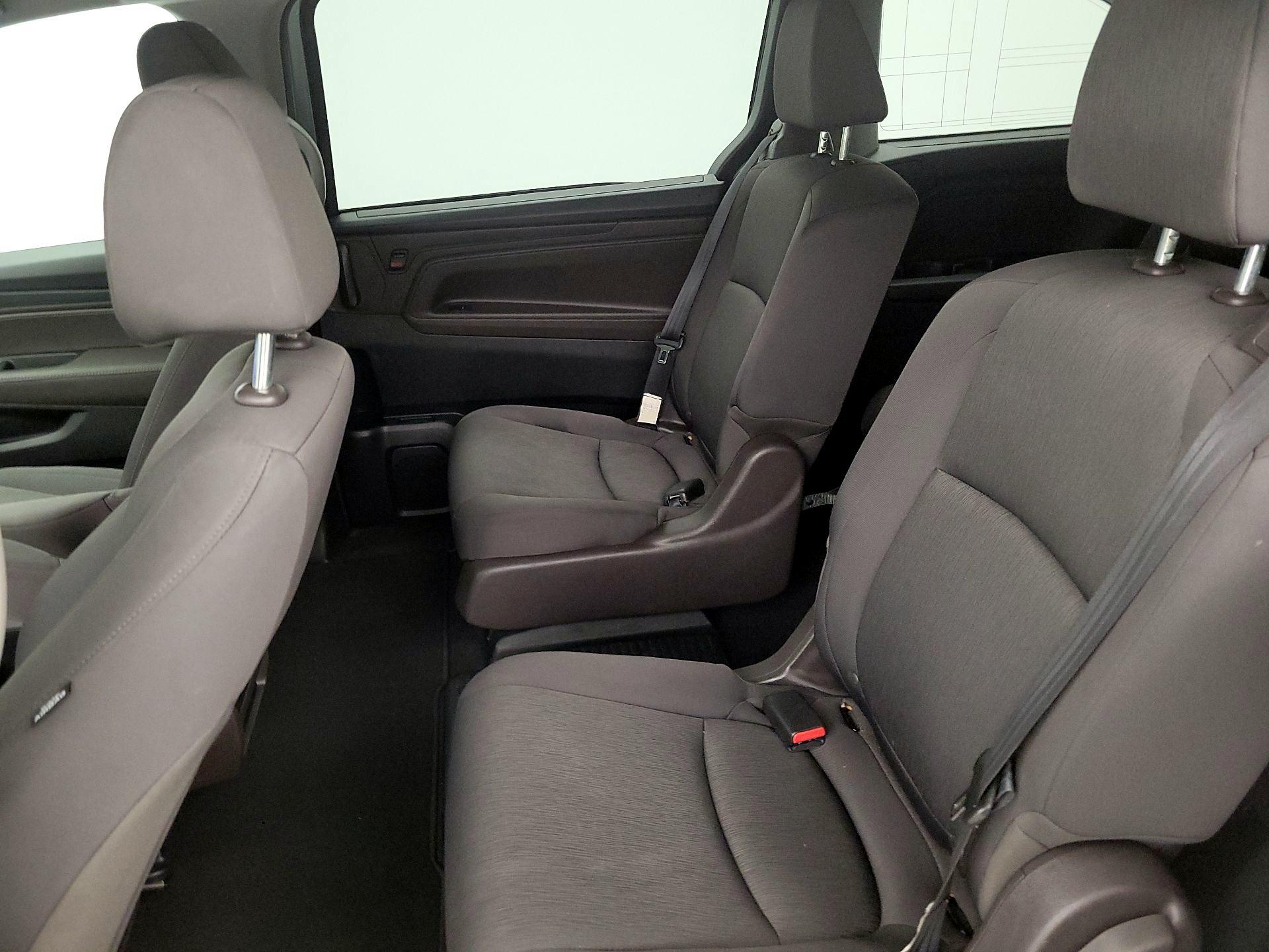 Thumbnail: 2019 Honda Odyssey - 19
