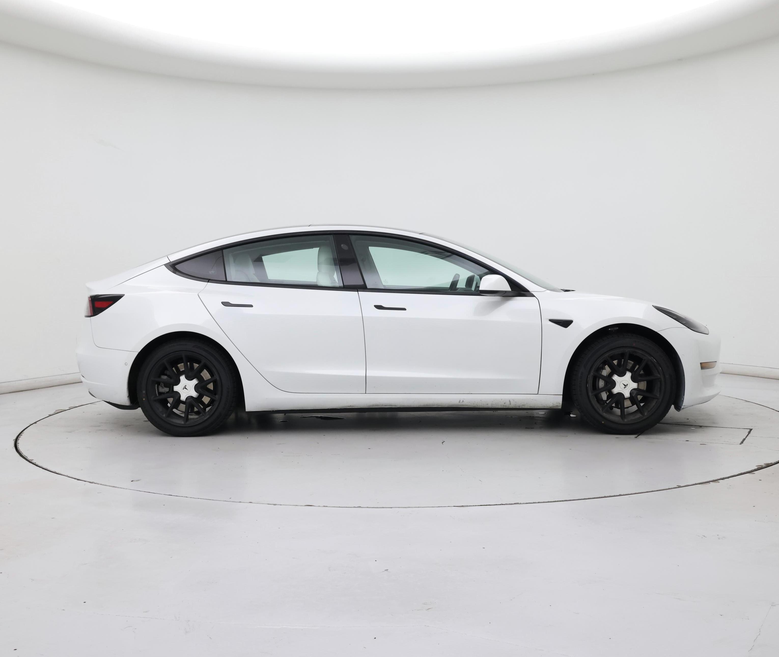 Thumbnail: 2021 Tesla Model 3 - 7