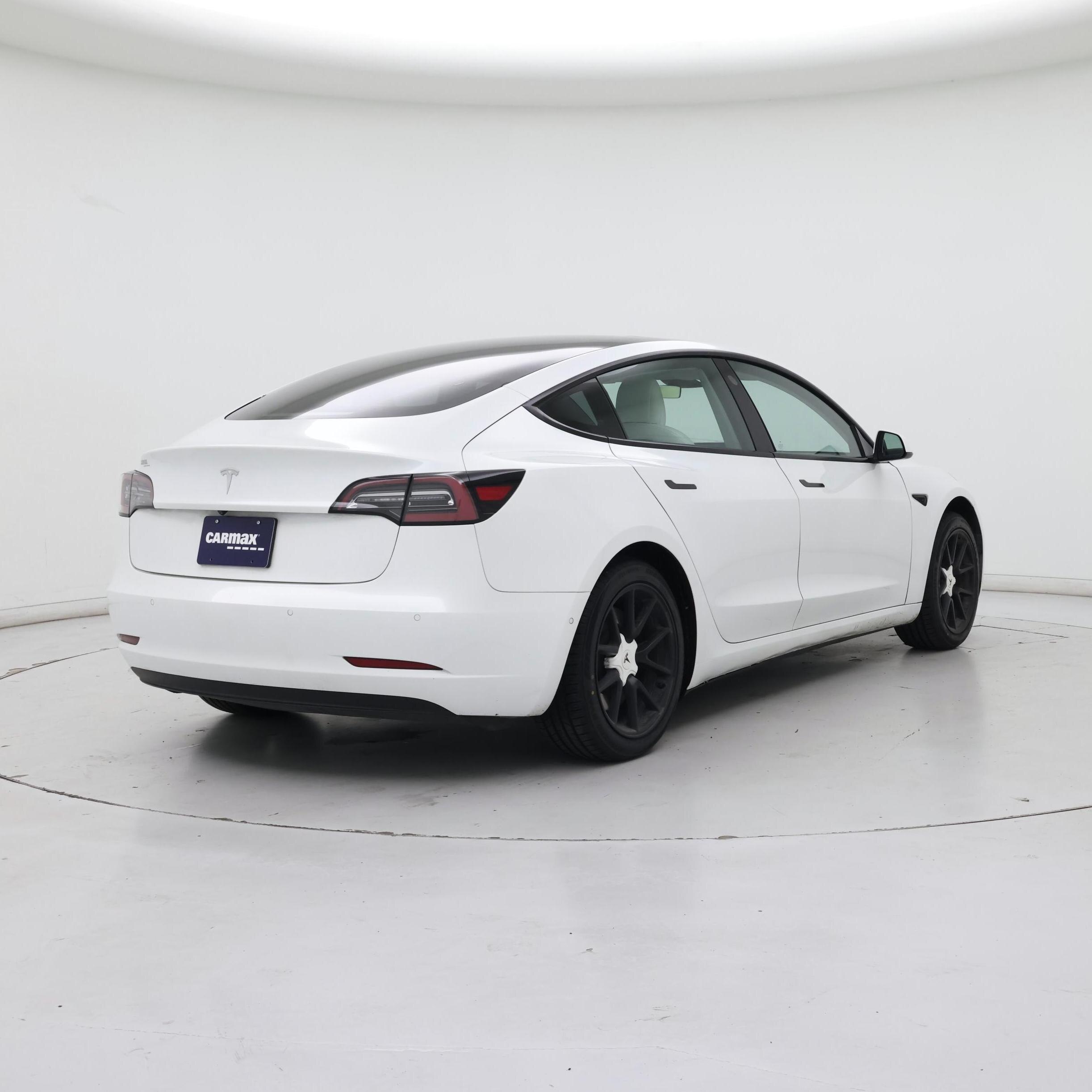 Thumbnail: 2021 Tesla Model 3 - 8