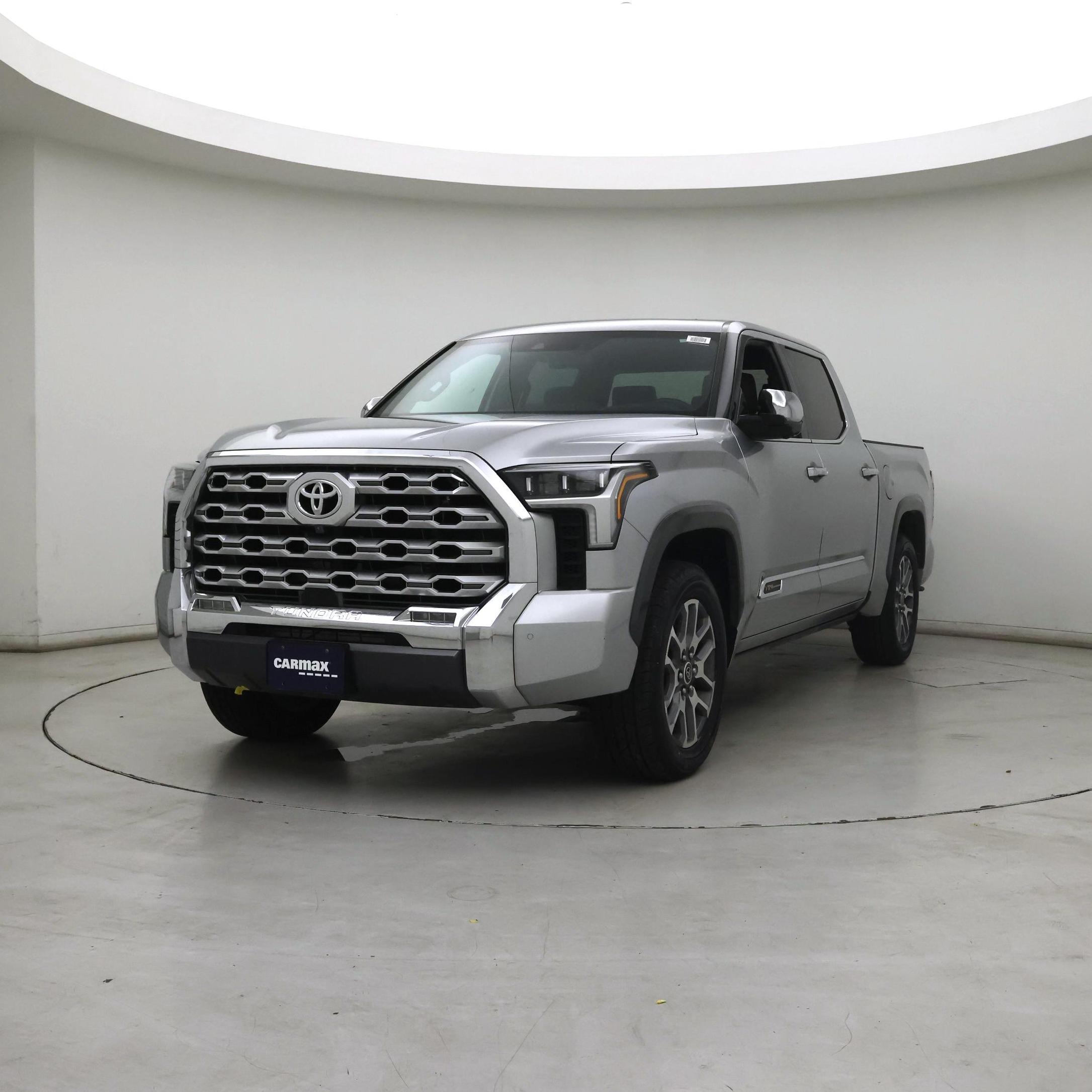Thumbnail: 2022 Toyota Tundra - 4