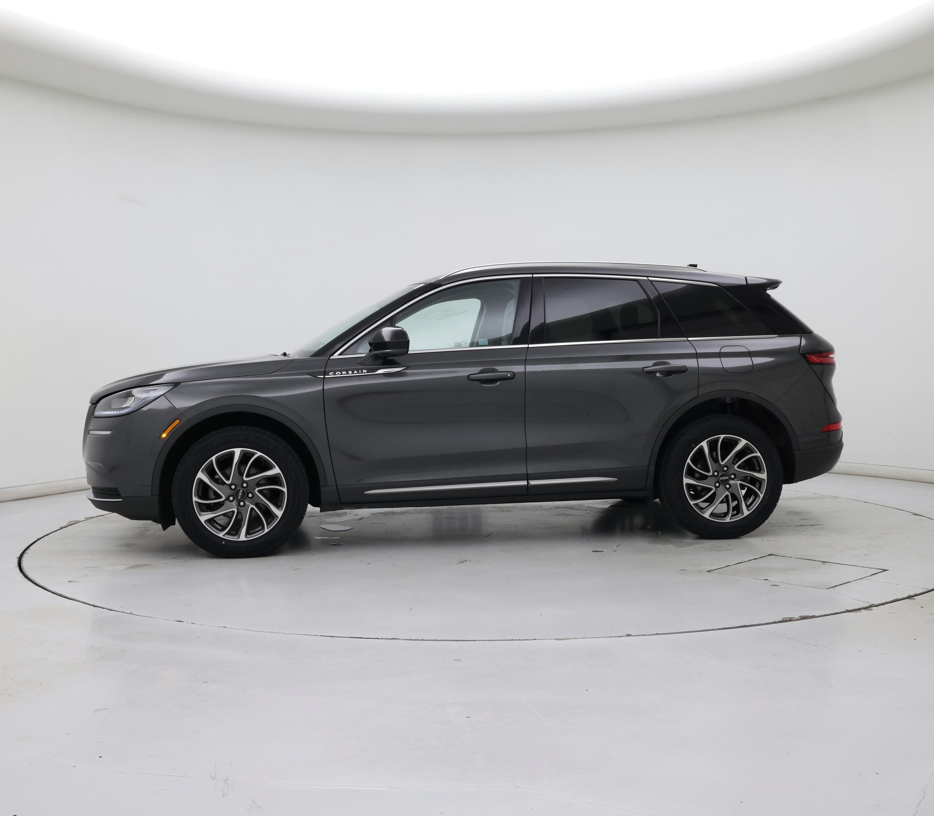 Thumbnail: 2020 Lincoln Corsair - 3