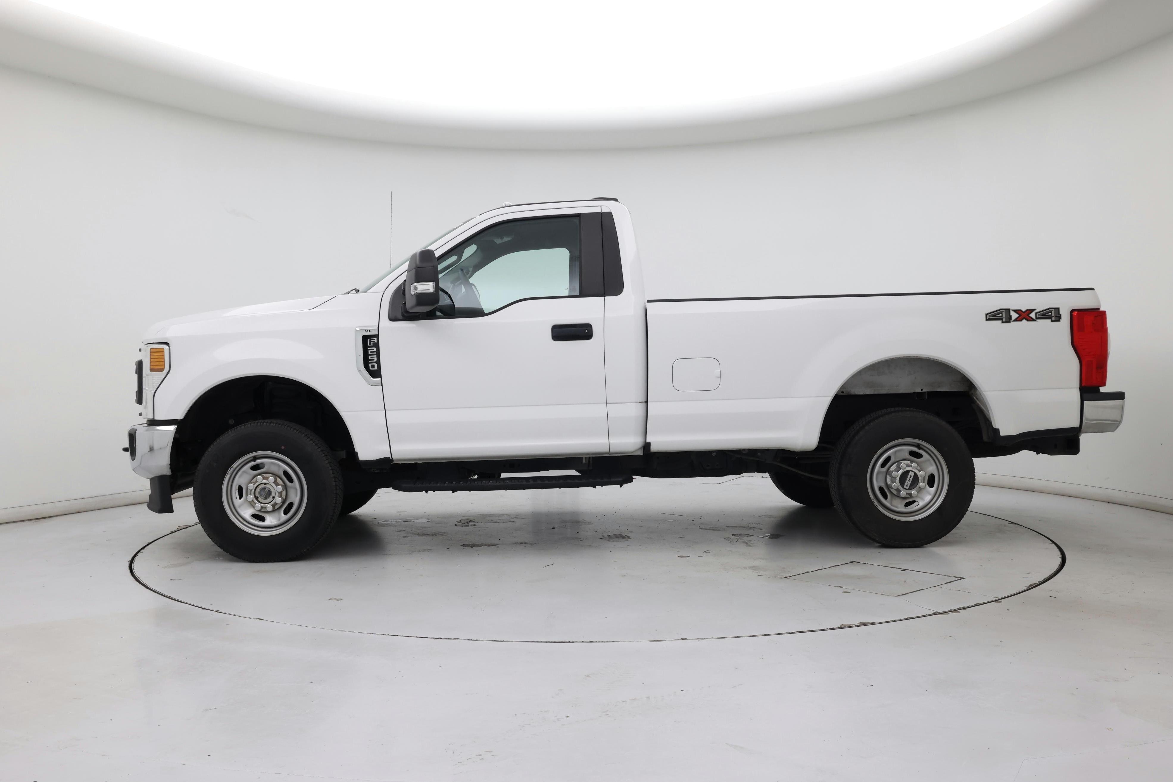 Thumbnail: 2020 Ford F-250 - 3