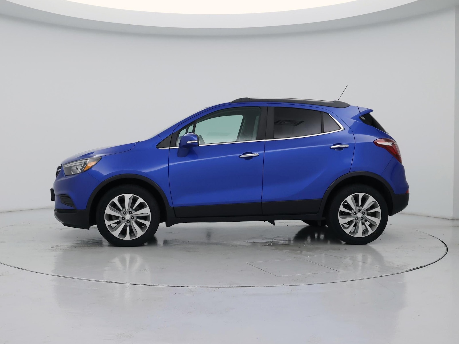 2018 Buick Encore Preferred - Photo 4