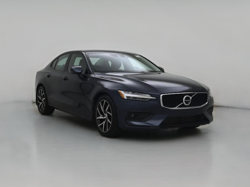 2020 Volvo S60 T6 Momentum -
                  Newark, DE
