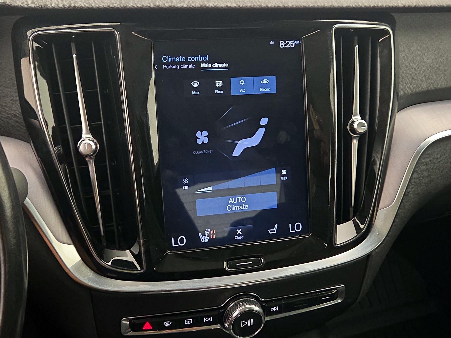 Thumbnail: 2020 Volvo S60 - 16