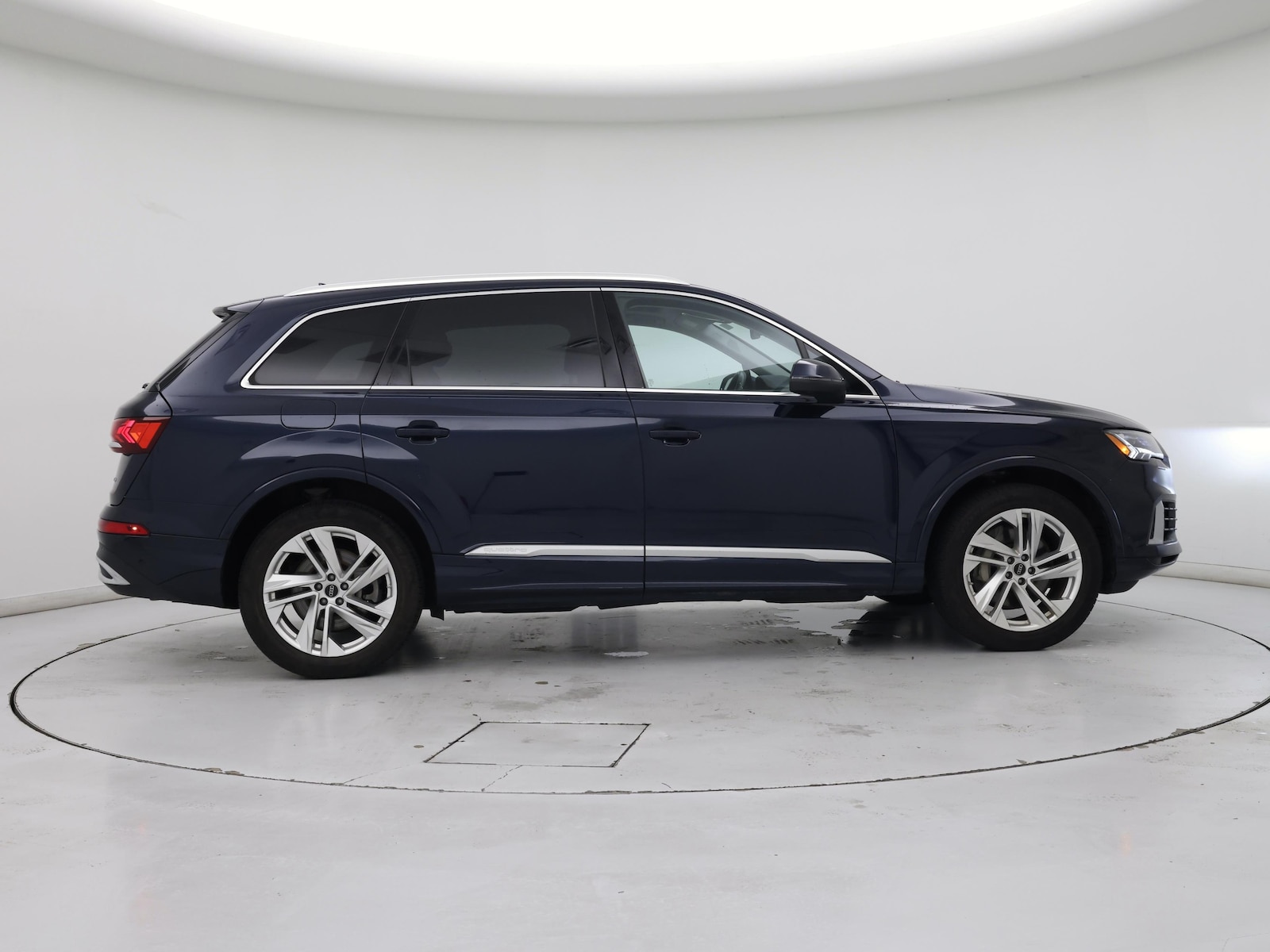 2023 Audi Q7 Premium Plus - Photo 8