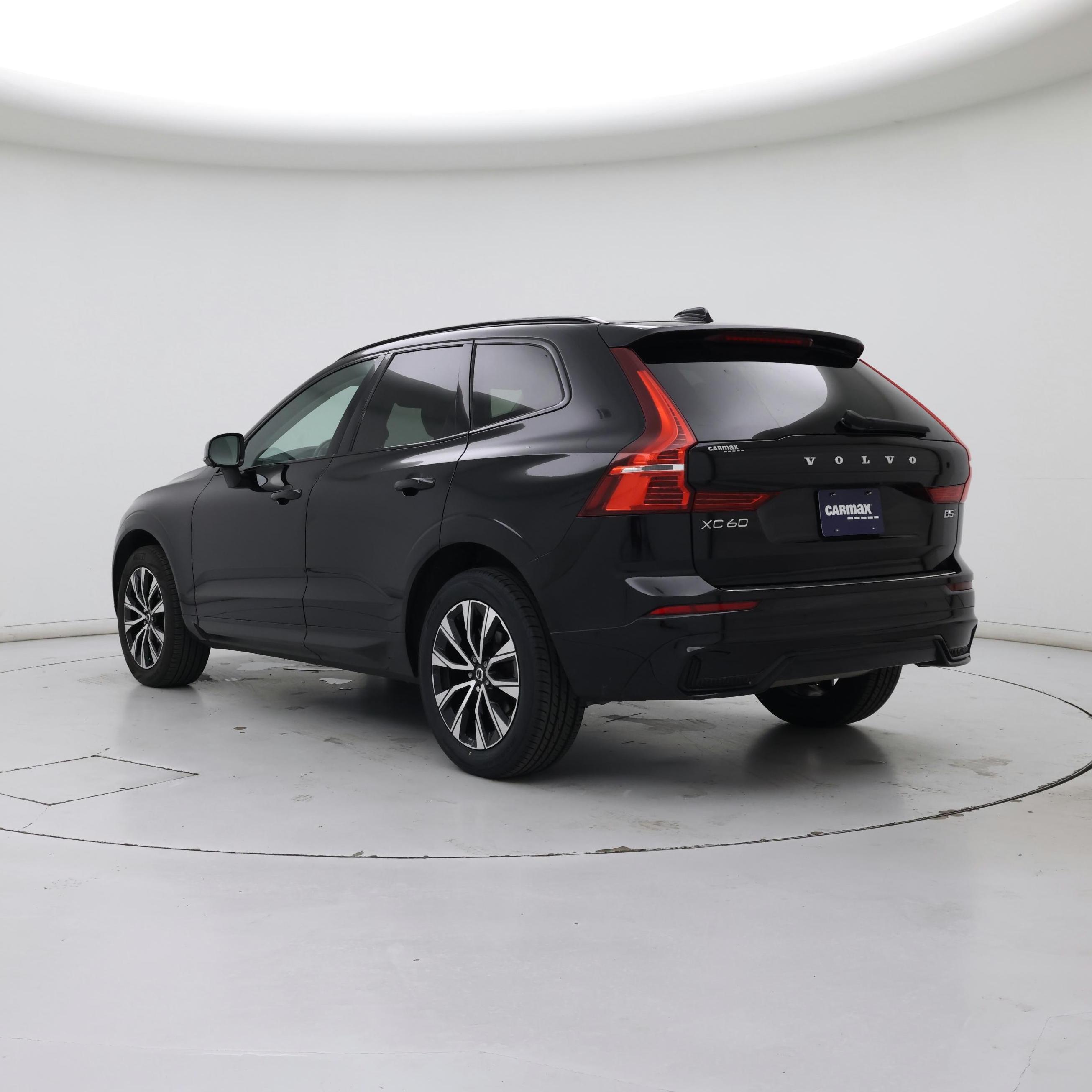 Thumbnail: 2024 Volvo XC60 - 2