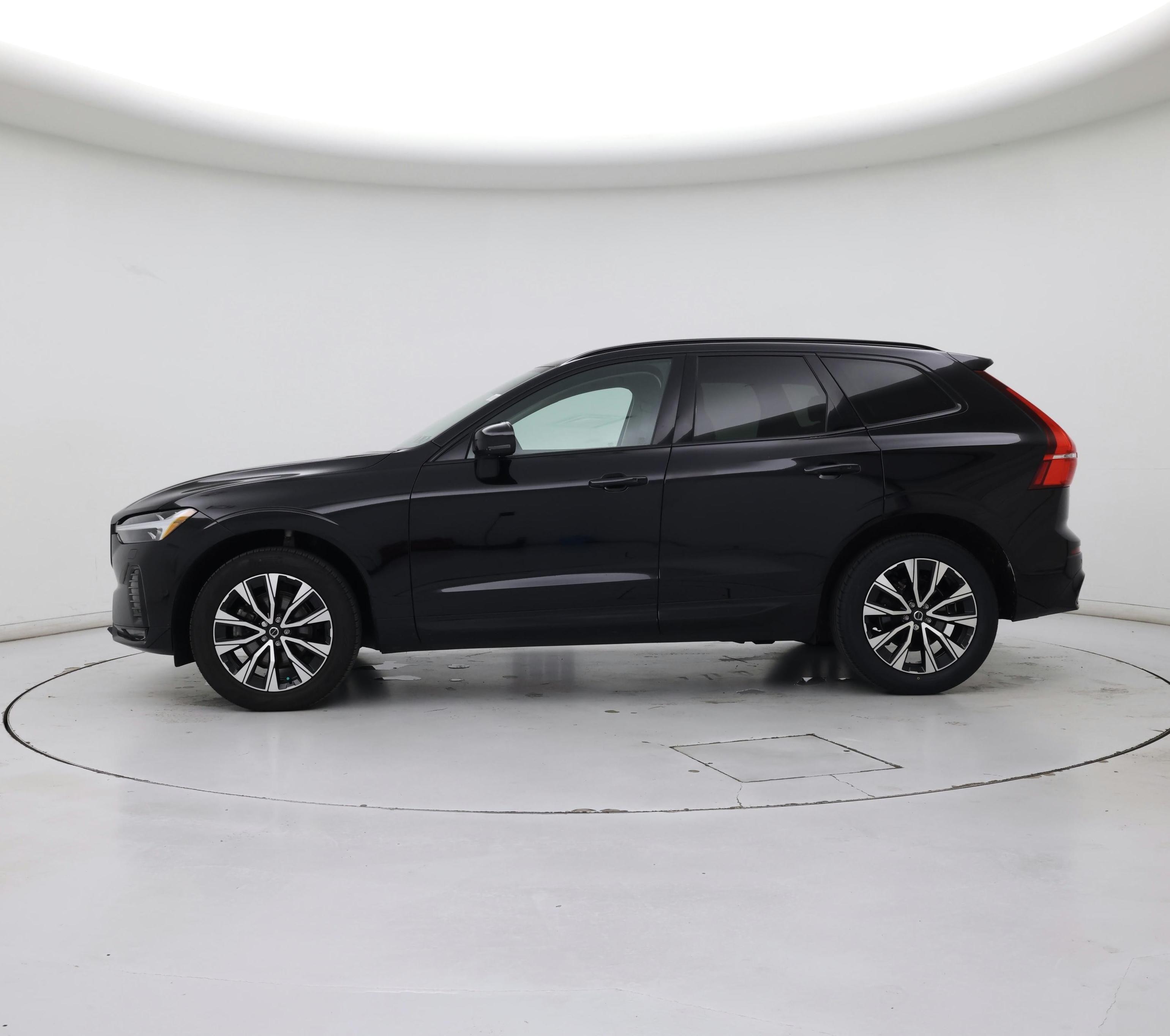 Thumbnail: 2024 Volvo XC60 - 3