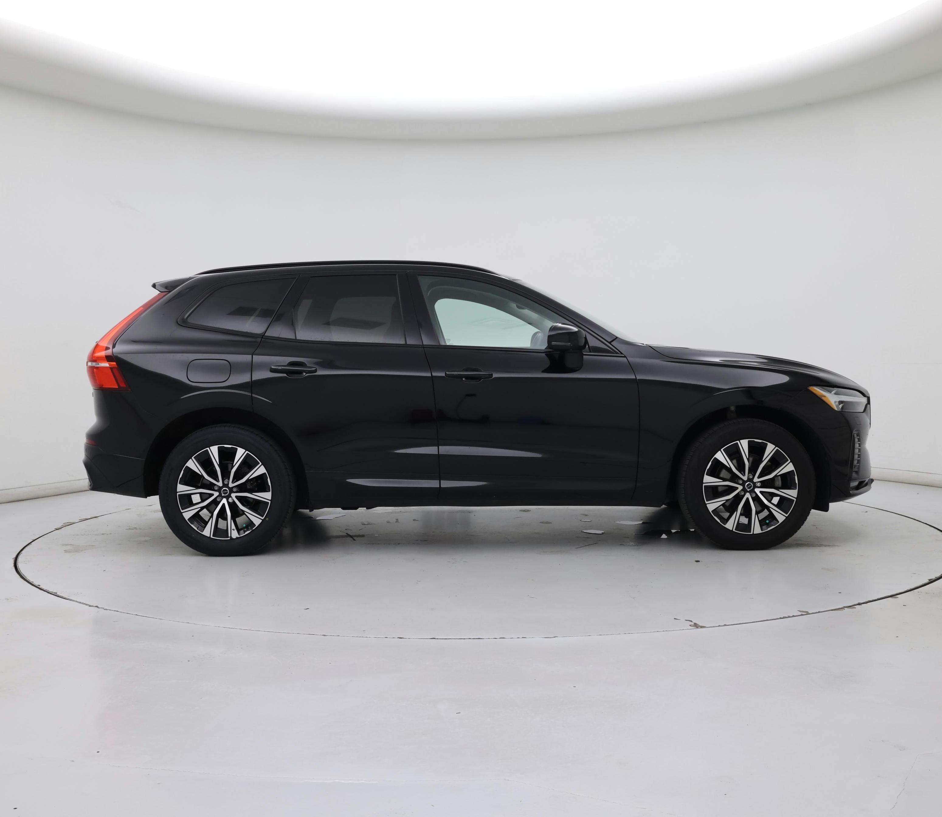 Thumbnail: 2024 Volvo XC60 - 7