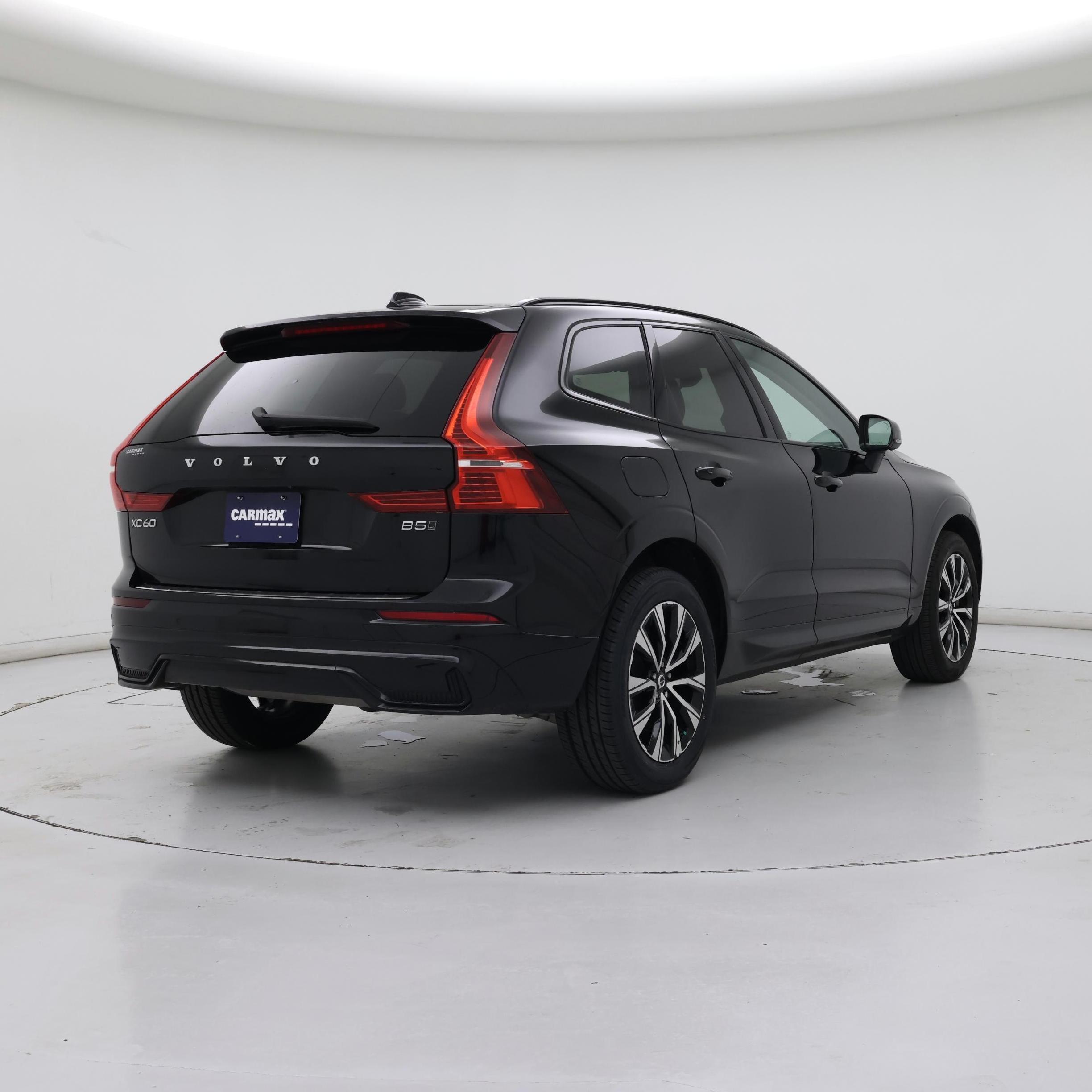 Thumbnail: 2024 Volvo XC60 - 8