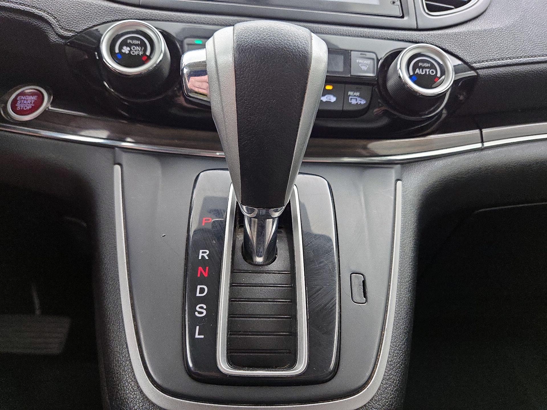 Thumbnail: 2015 Honda CR-V - 17