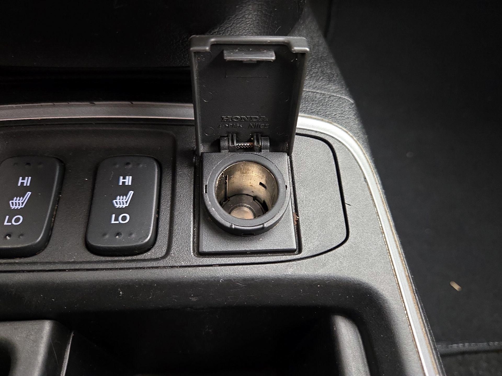 Thumbnail: 2015 Honda CR-V - 18