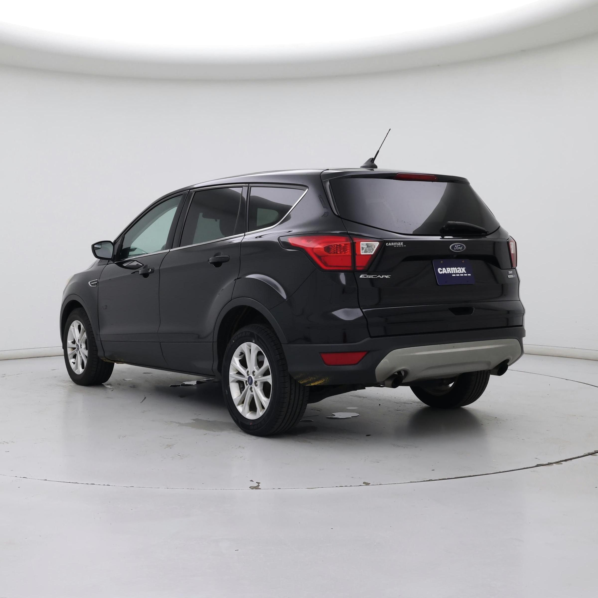 Thumbnail: 2019 Ford Escape - 2